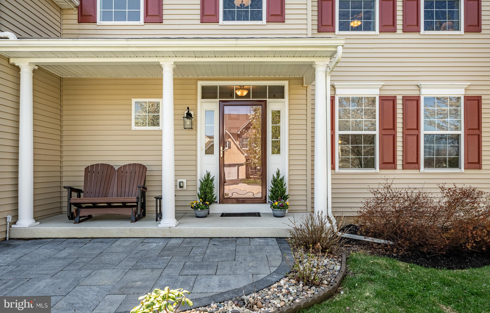 KINGS GRANT - Residential