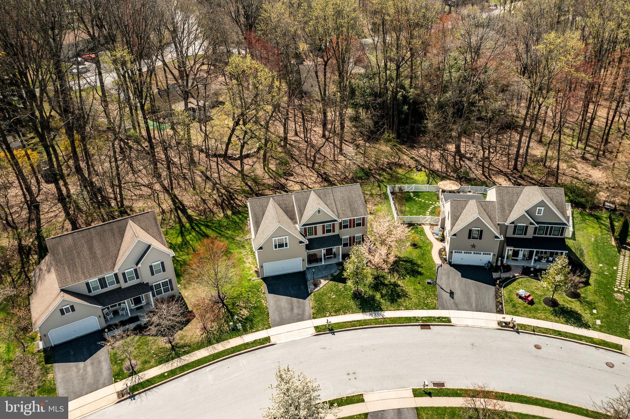 KINGS GRANT - Residential