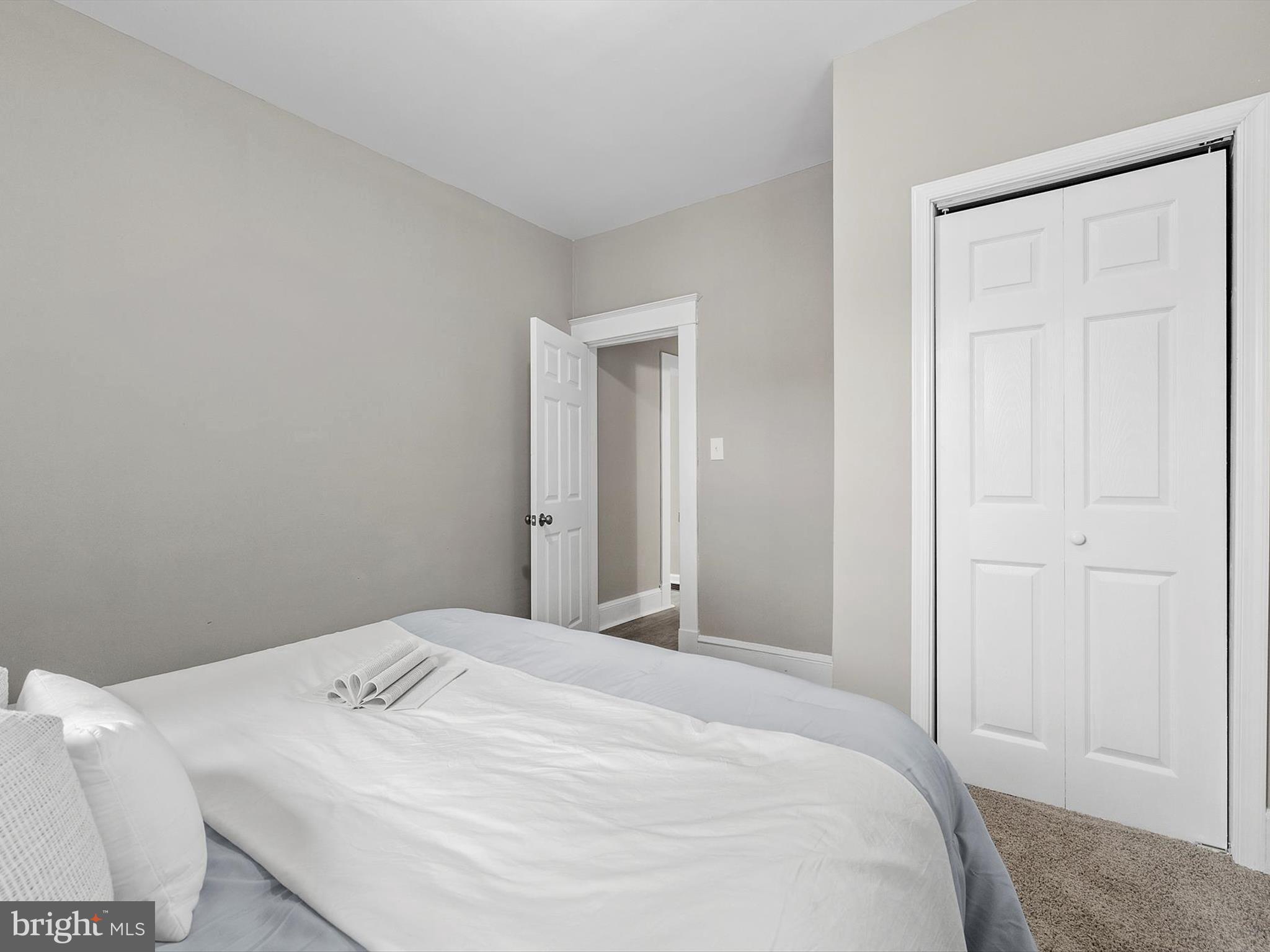 FAIRLAWN - Residential