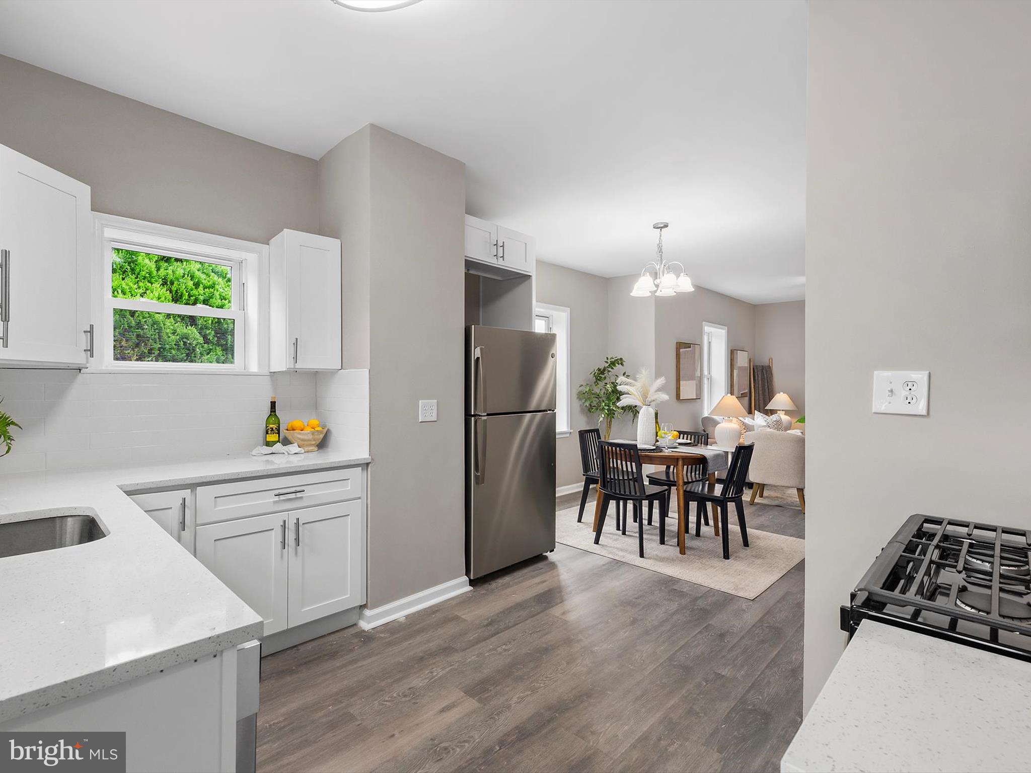 FAIRLAWN - Residential