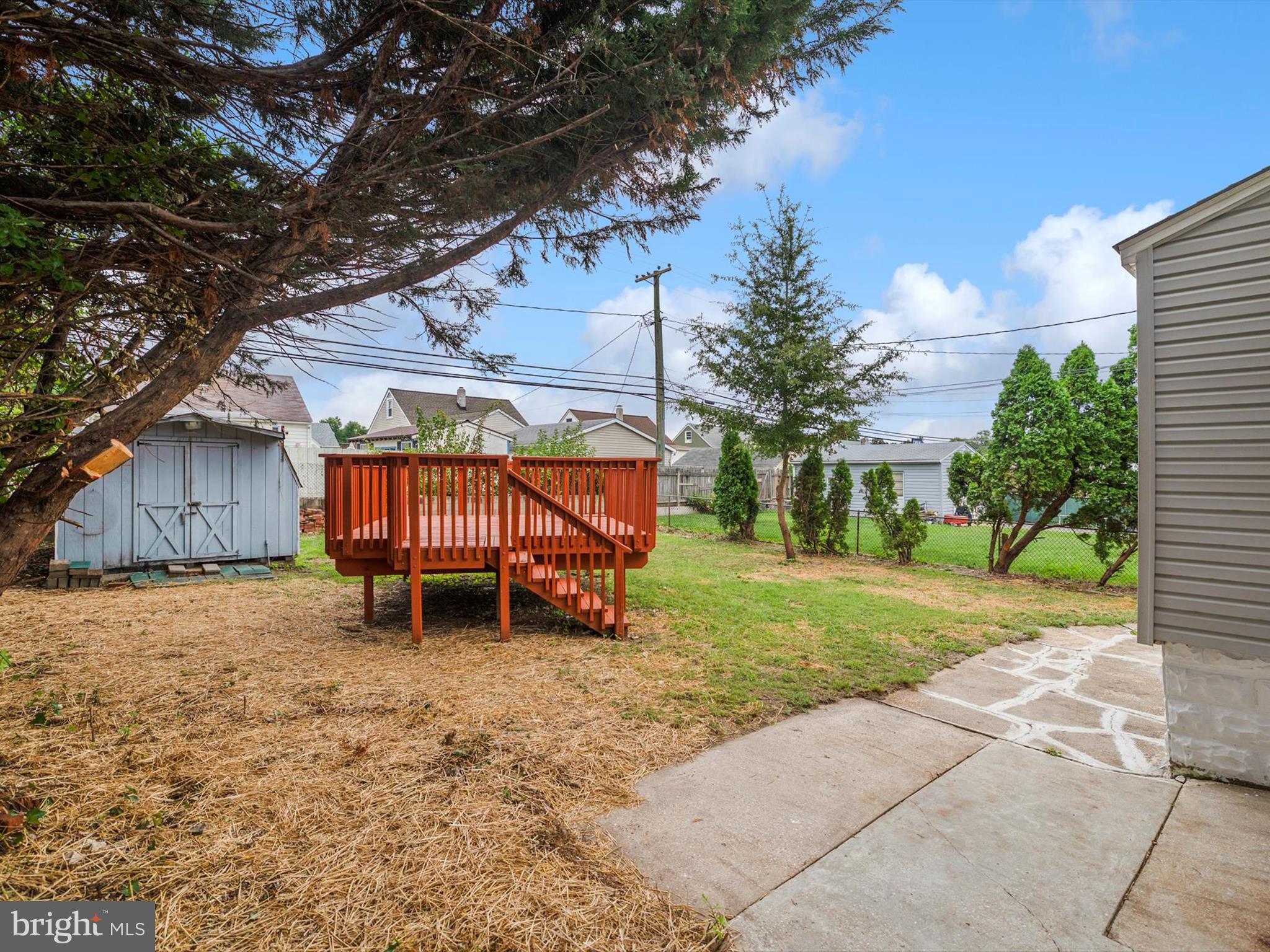 FAIRLAWN - Residential