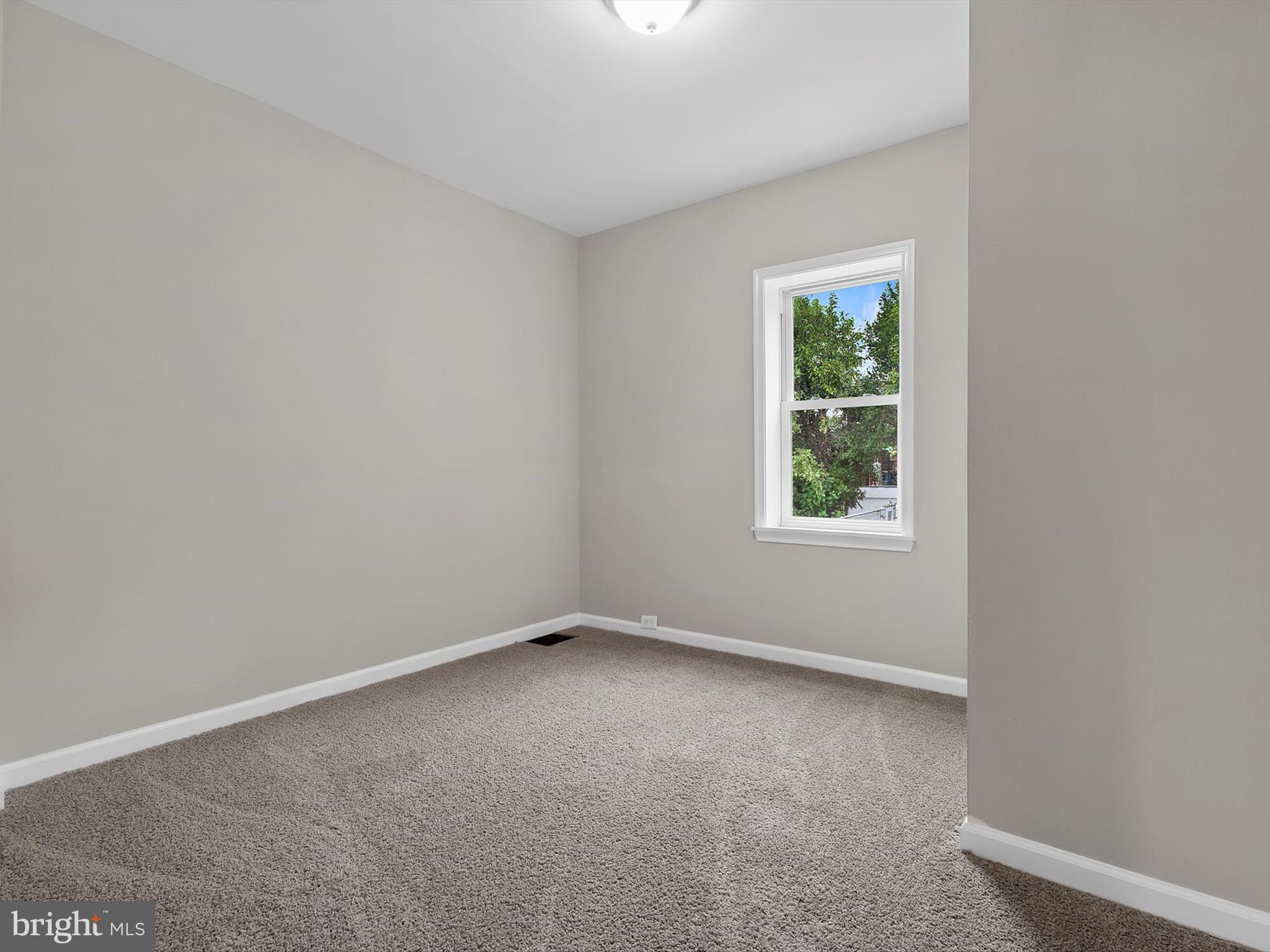 FAIRLAWN - Residential