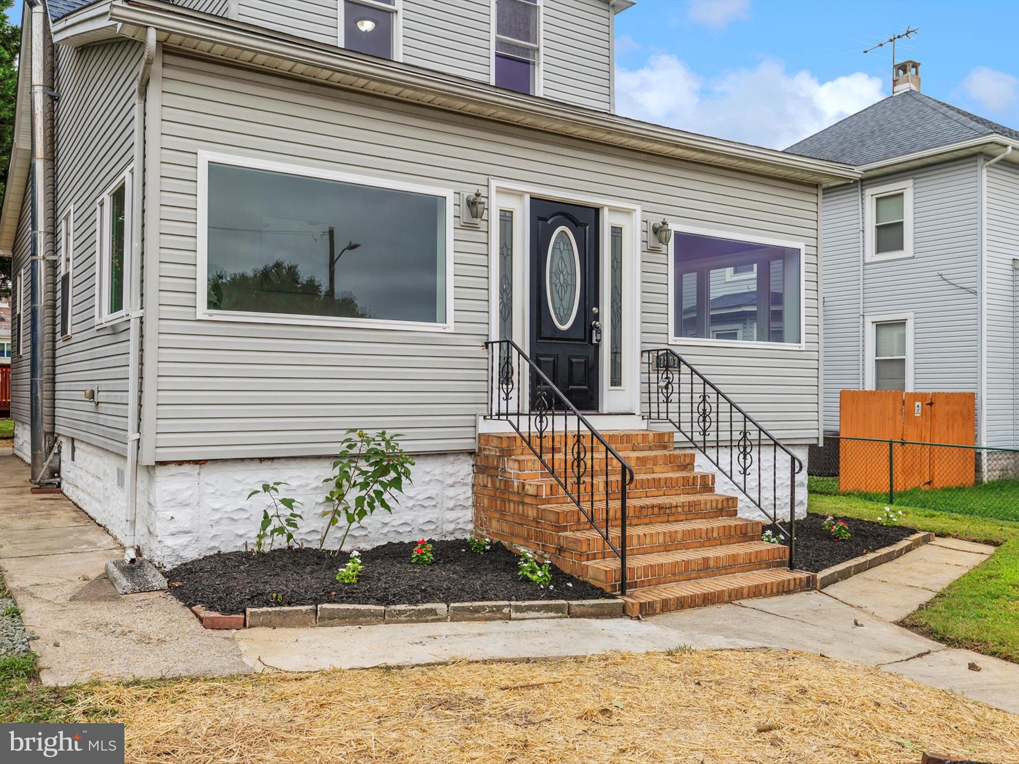 FAIRLAWN - Residential