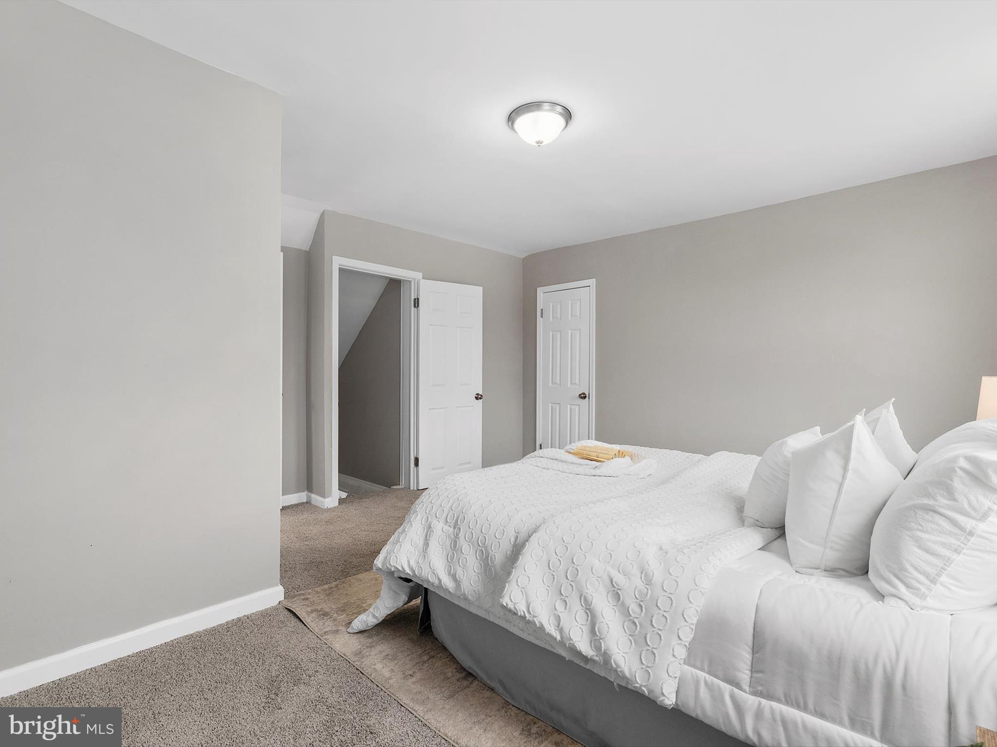 FAIRLAWN - Residential