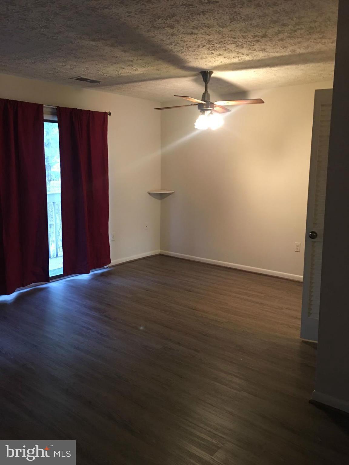 ELYSIAN WOODS - Residential Lease