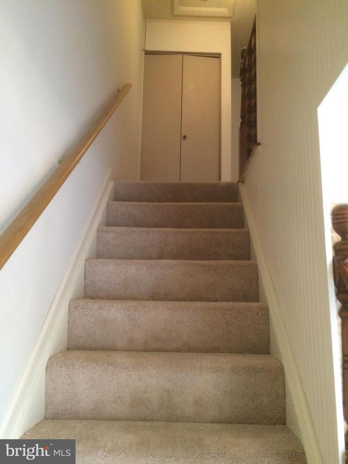 ELYSIAN WOODS - Residential Lease