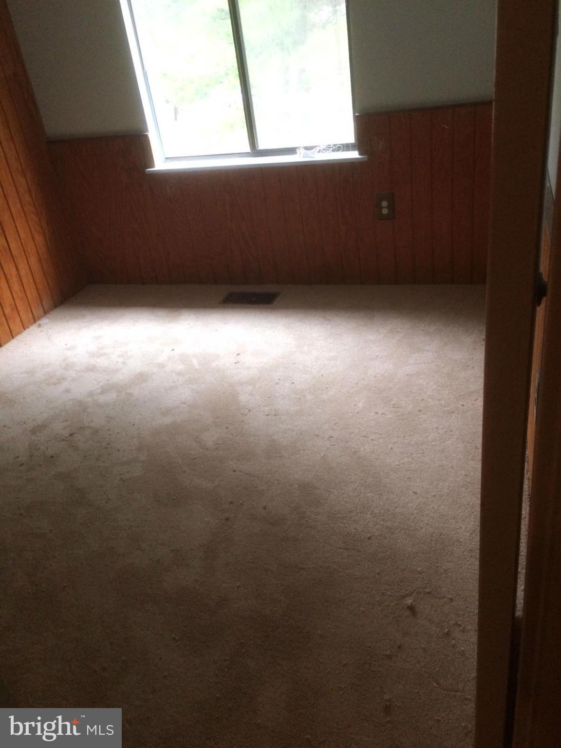 ELYSIAN WOODS - Residential Lease