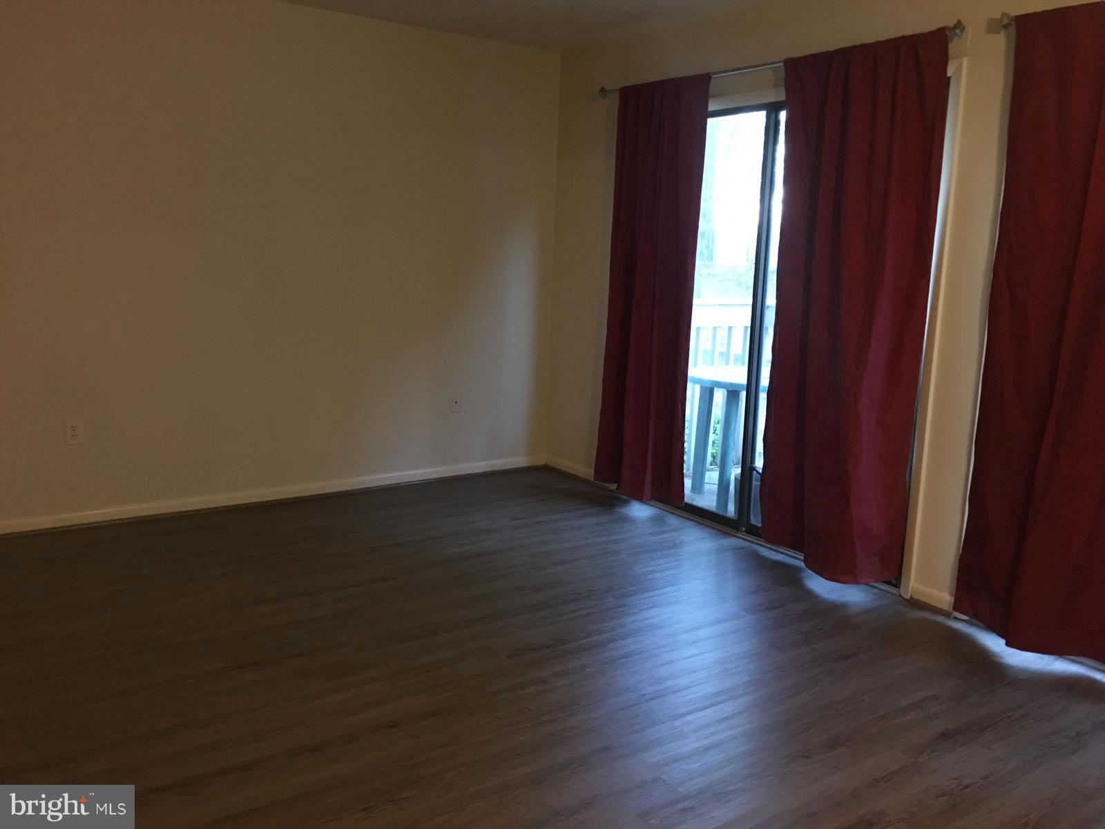 ELYSIAN WOODS - Residential Lease