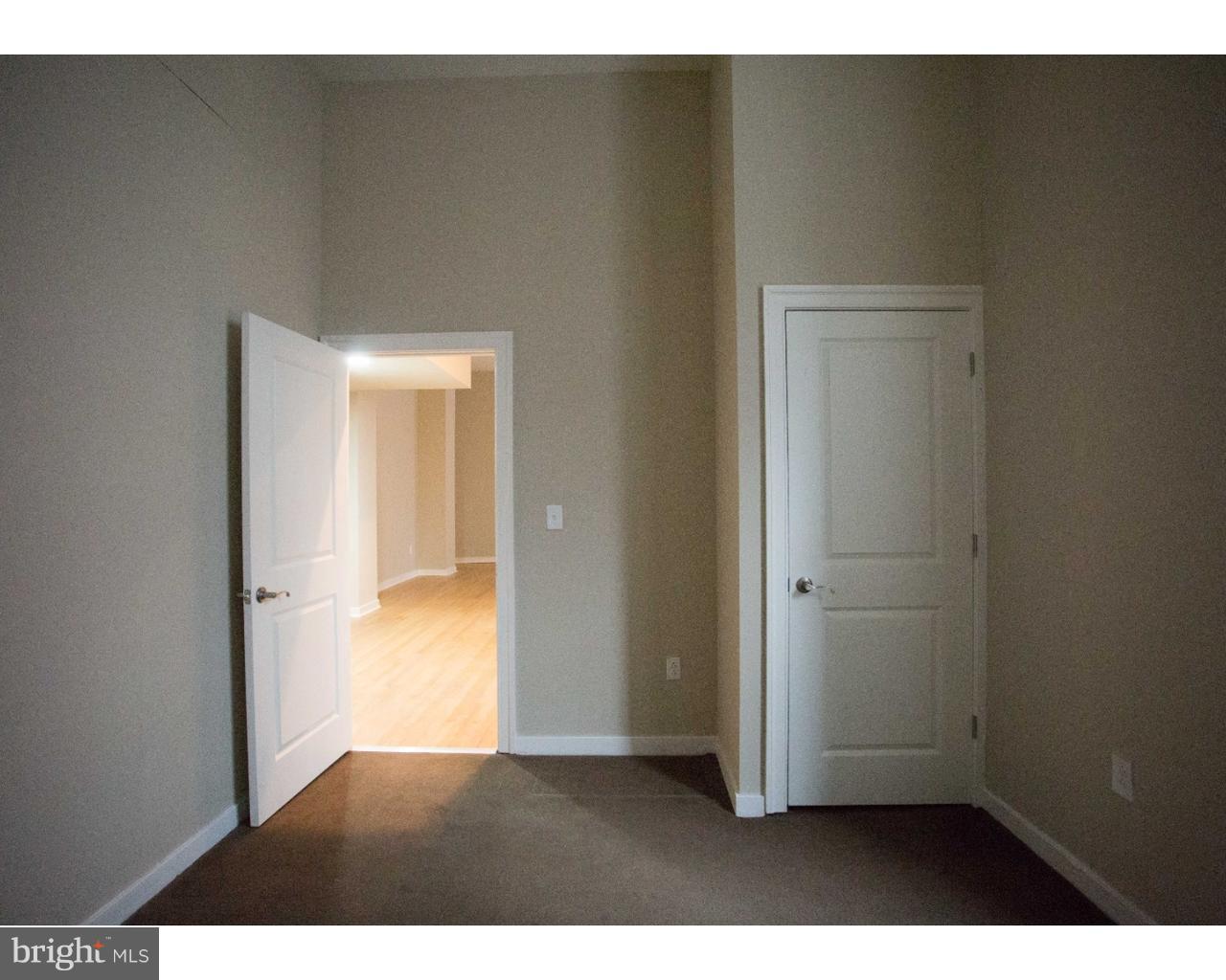 WASHINGTON SQ WEST - Residential Lease