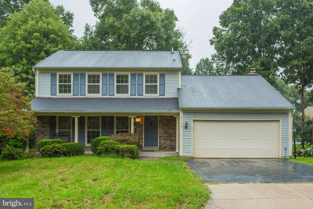 4742 Hickory Nut Place, Dumfries, VA 22025