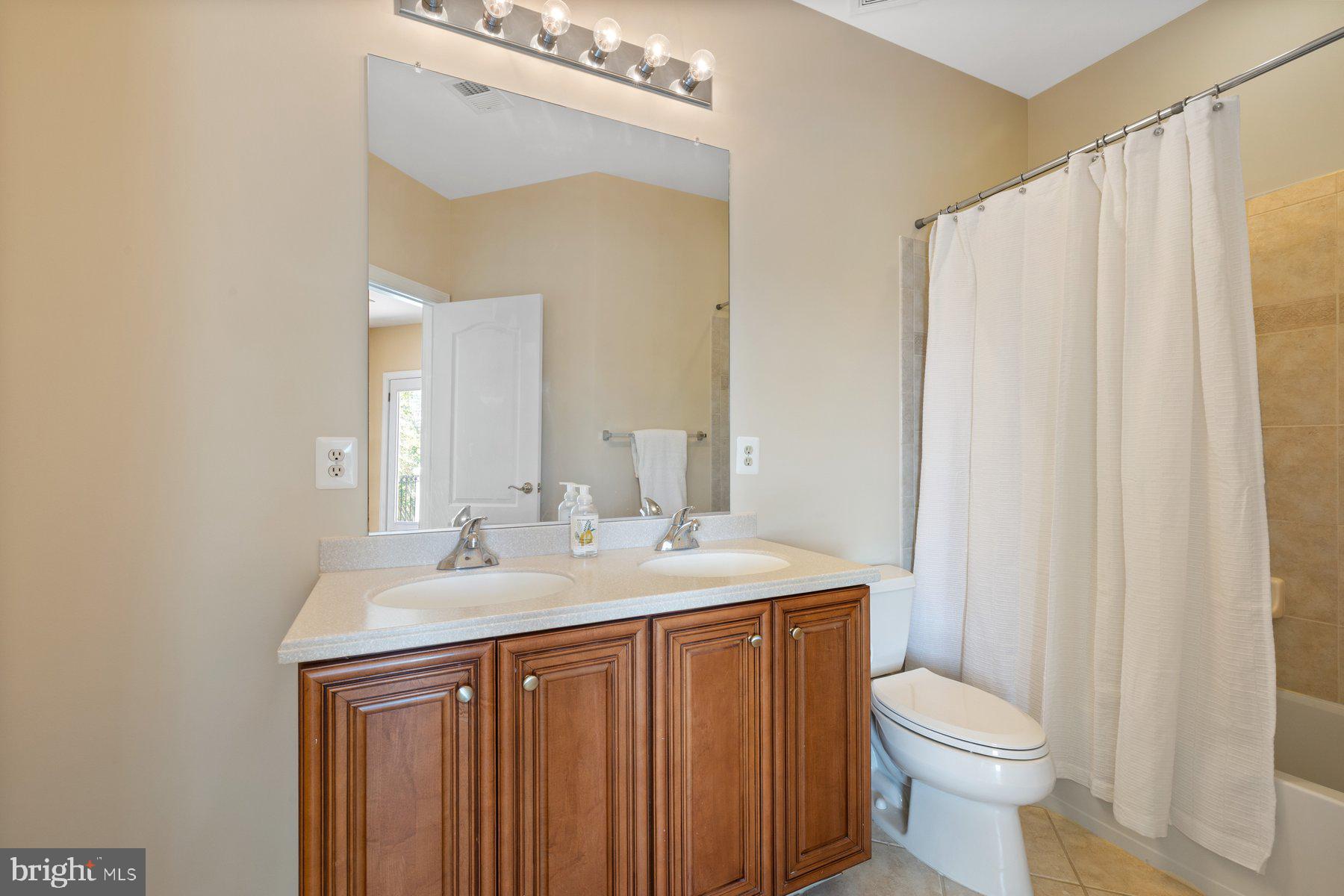 KINGSPORT - Residential