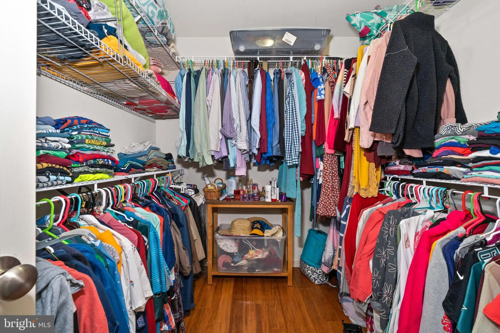 Wilmington, Delaware 19808, United States, 5 Bedrooms Bedrooms, ,4 BathroomsBathrooms,Residential,Pending,110327