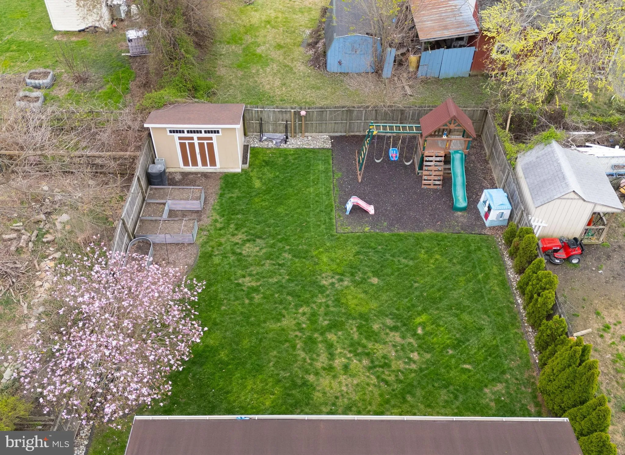 Wilmington, Delaware 19808, United States, 5 Bedrooms Bedrooms, ,4 BathroomsBathrooms,Residential,Pending,110327