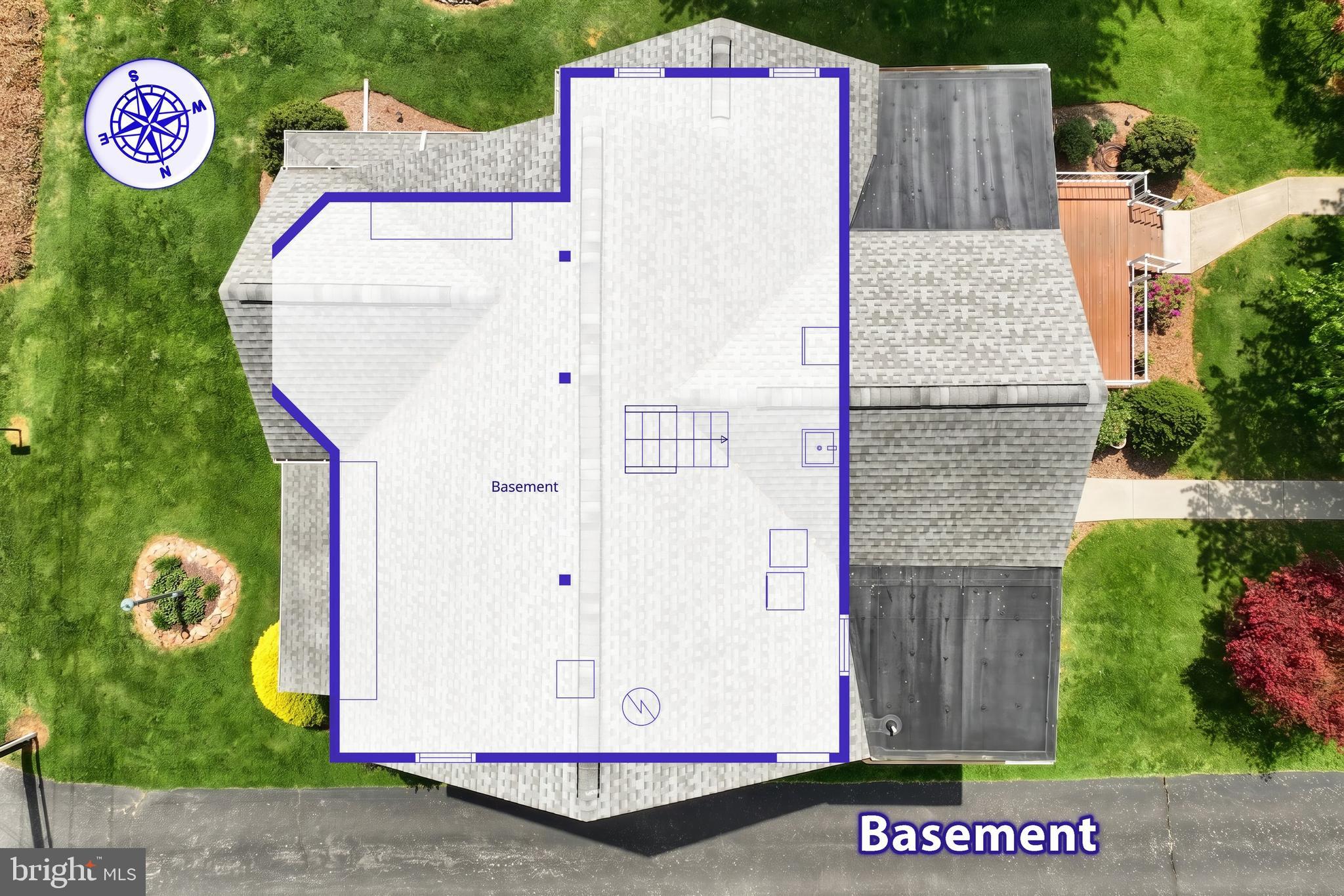 WESTMINSTER AVE - Residential