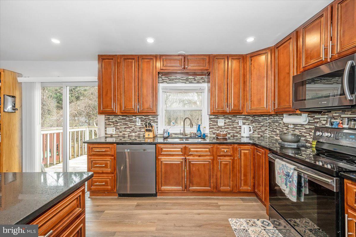 CARROLL PARK MANOR - Residential