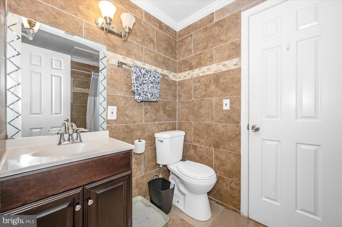 CARROLL PARK MANOR - Residential