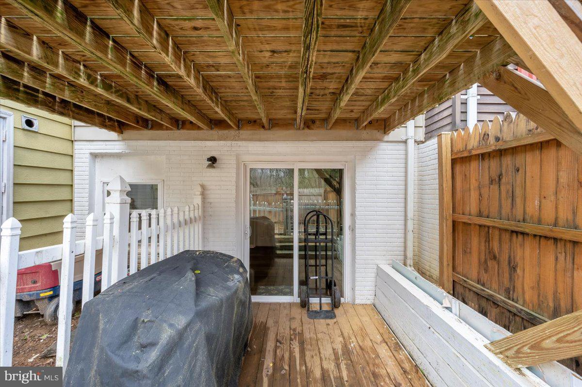 CARROLL PARK MANOR - Residential