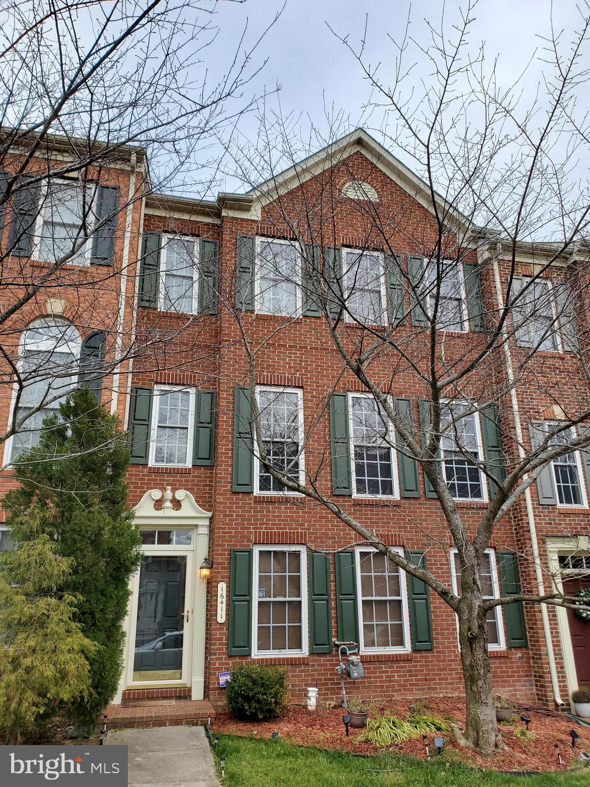 PORT POTOMAC - Residential