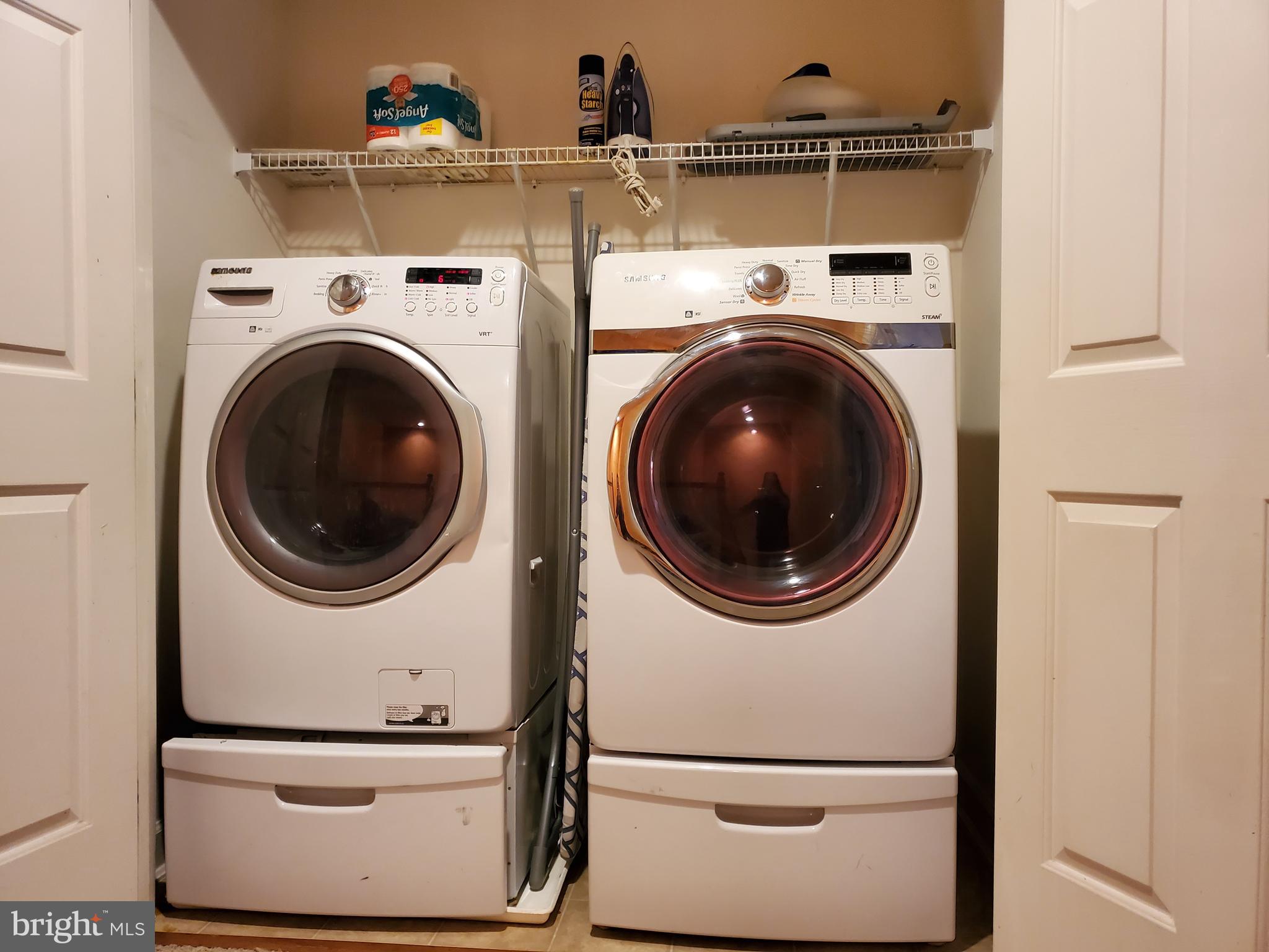 PORT POTOMAC - Residential