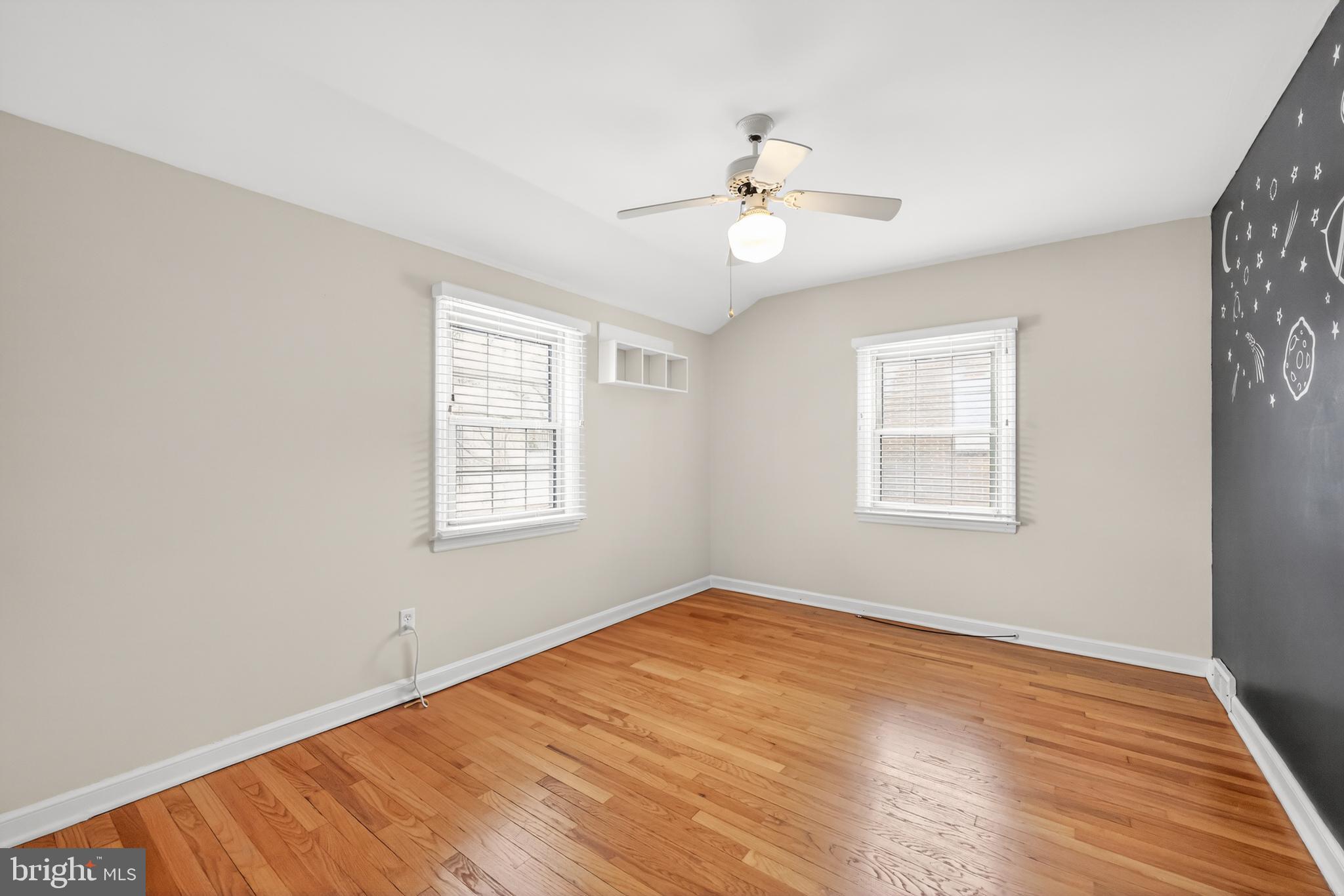 FAIRFAX - Residential