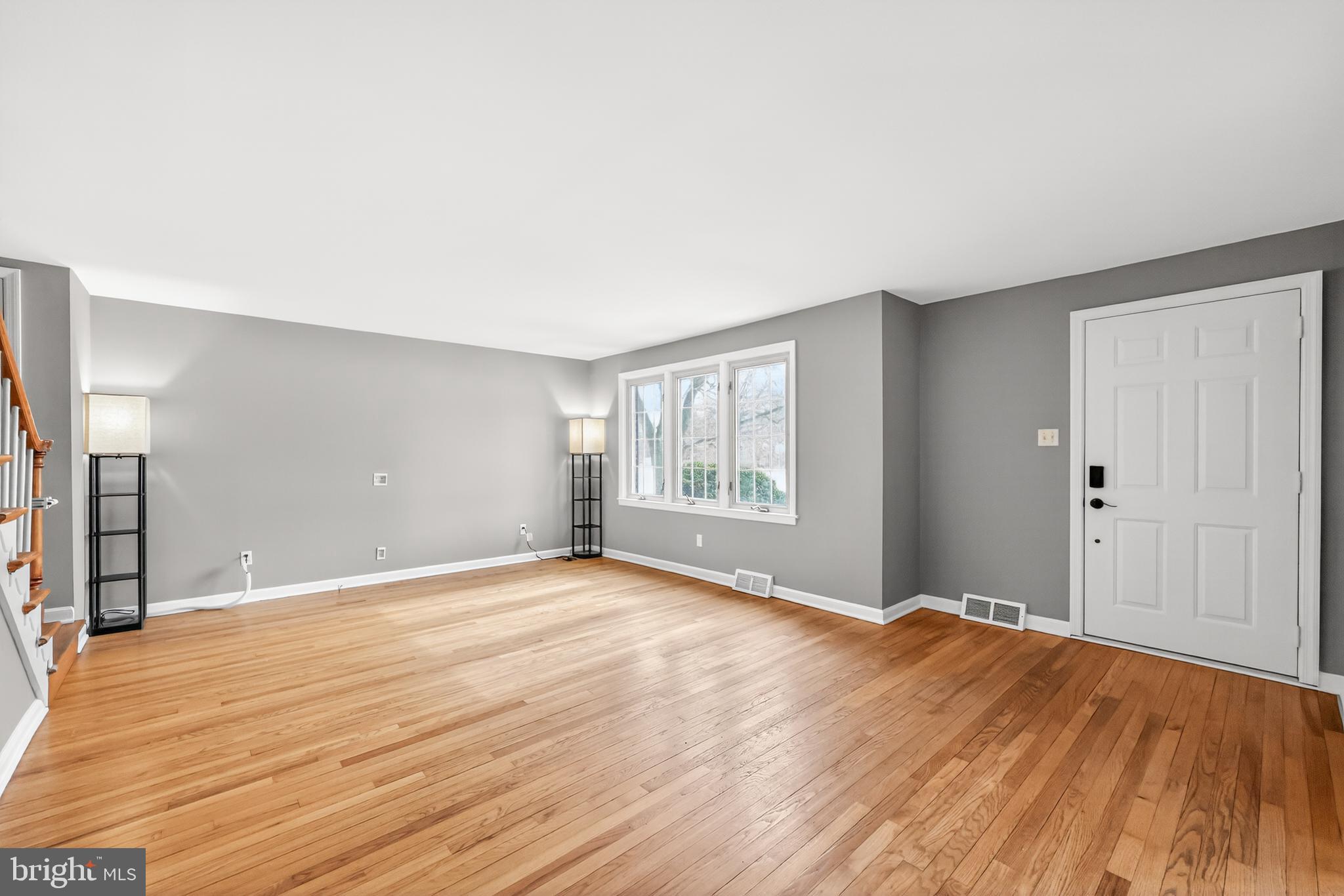 FAIRFAX - Residential