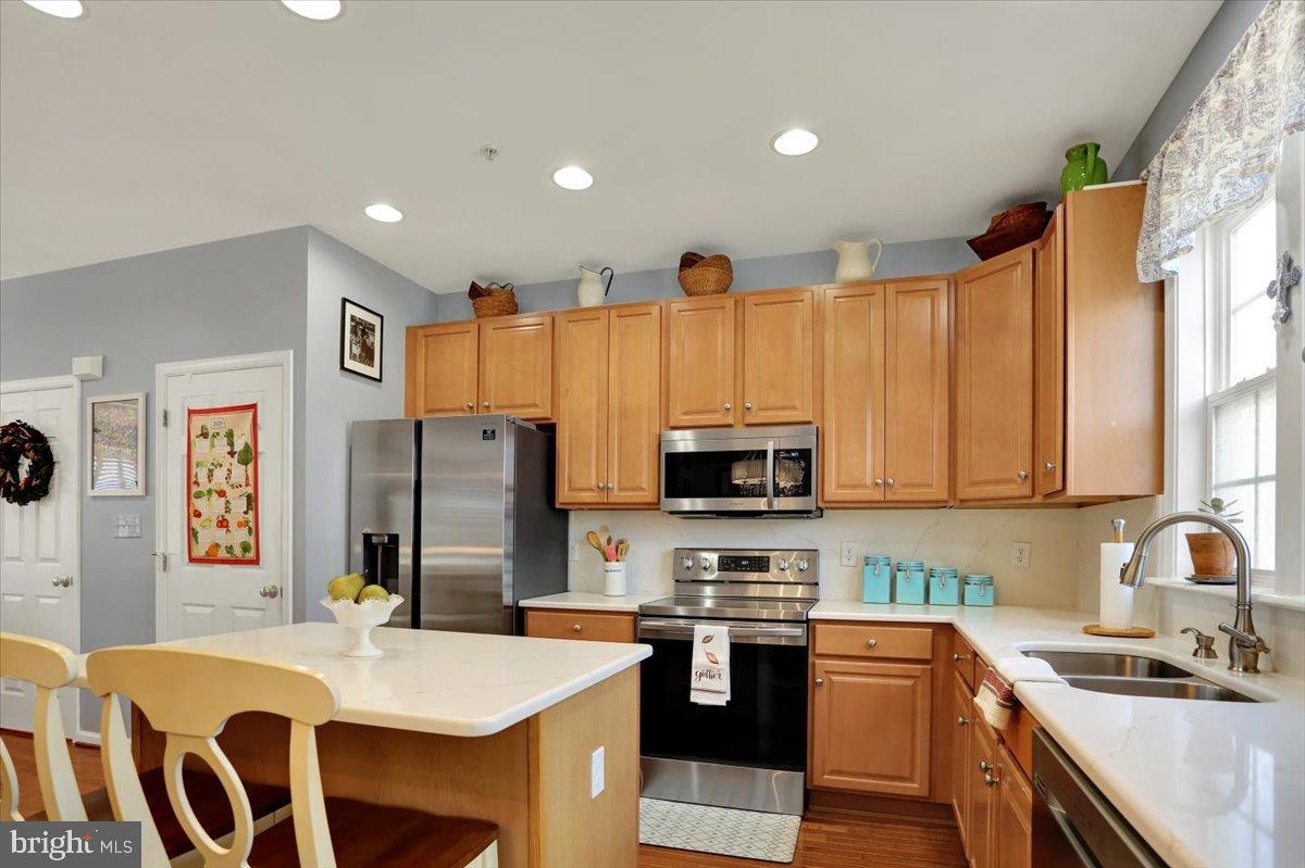 FAIRFIELD AT LONG NECK - Residential