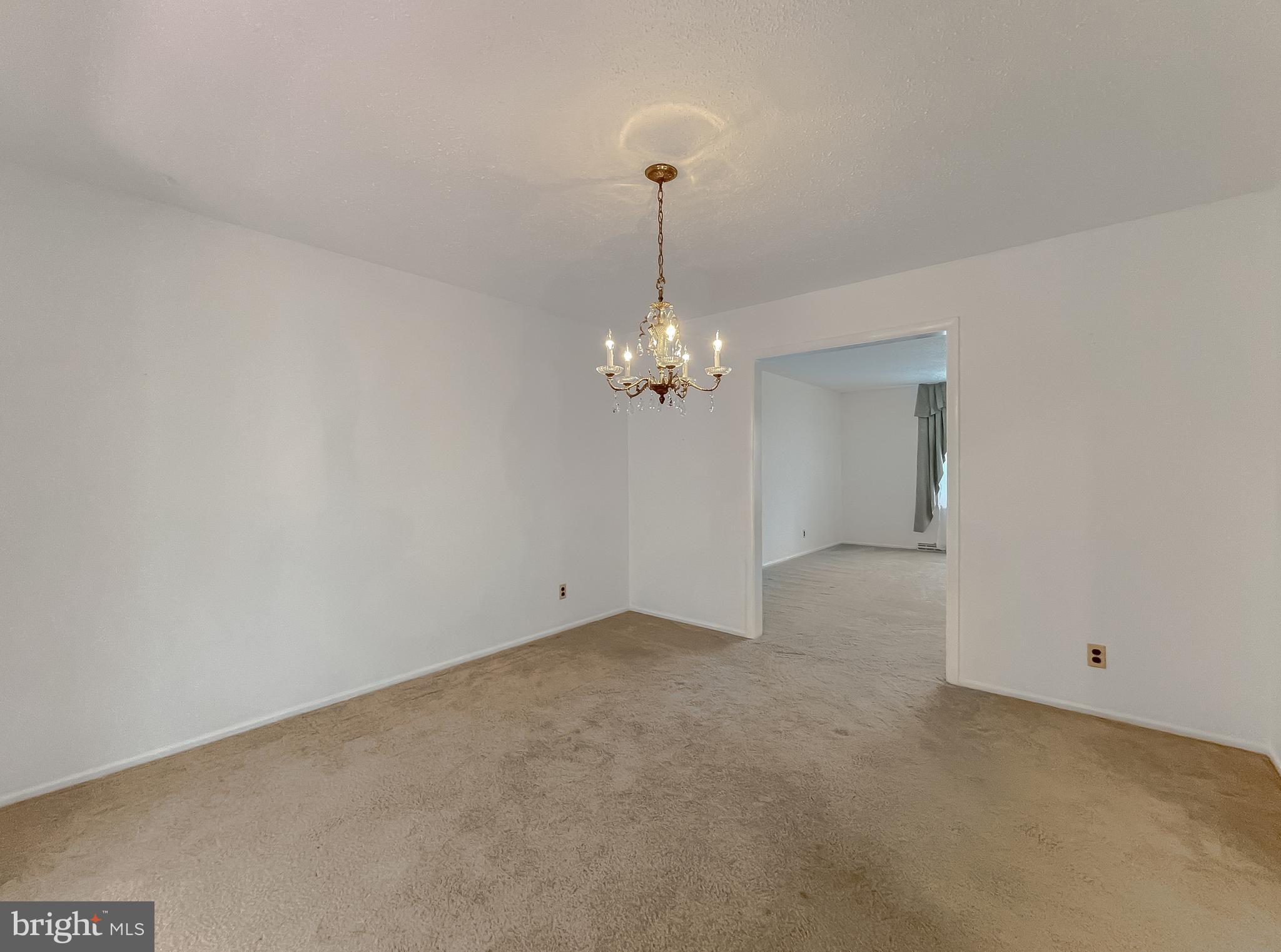 SPRING VALLEY - Residential