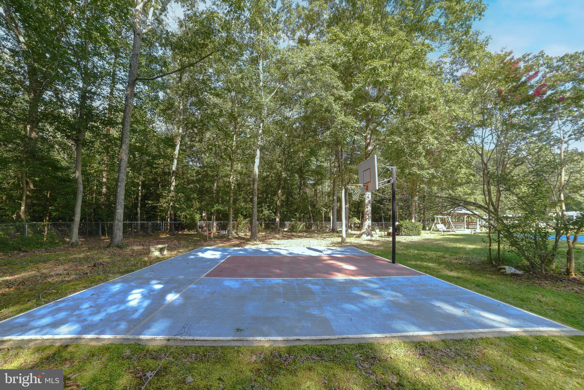 SPRING VALLEY - Residential