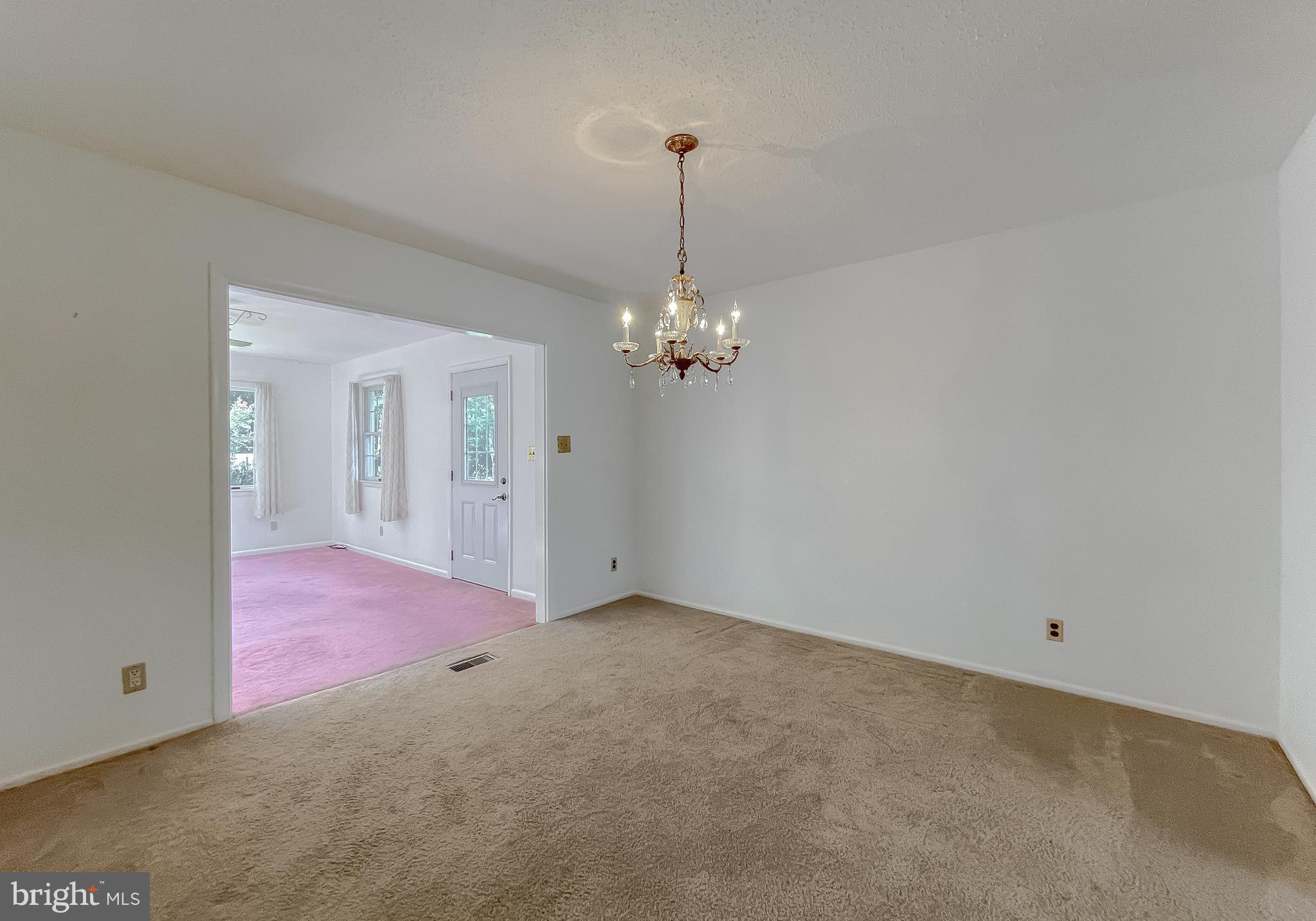 SPRING VALLEY - Residential