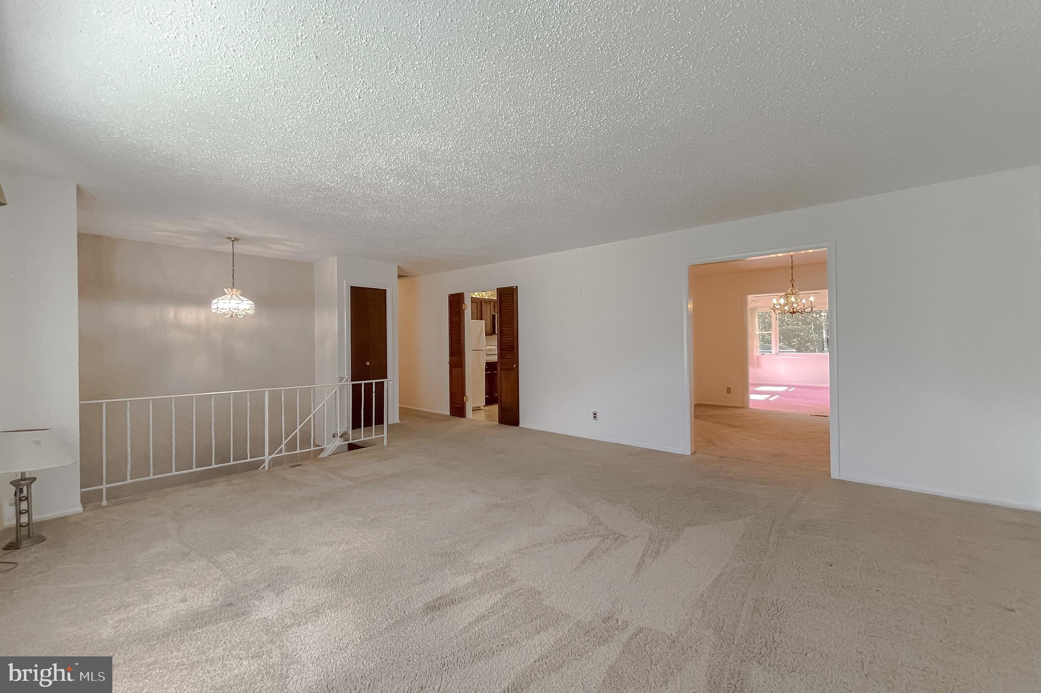 SPRING VALLEY - Residential