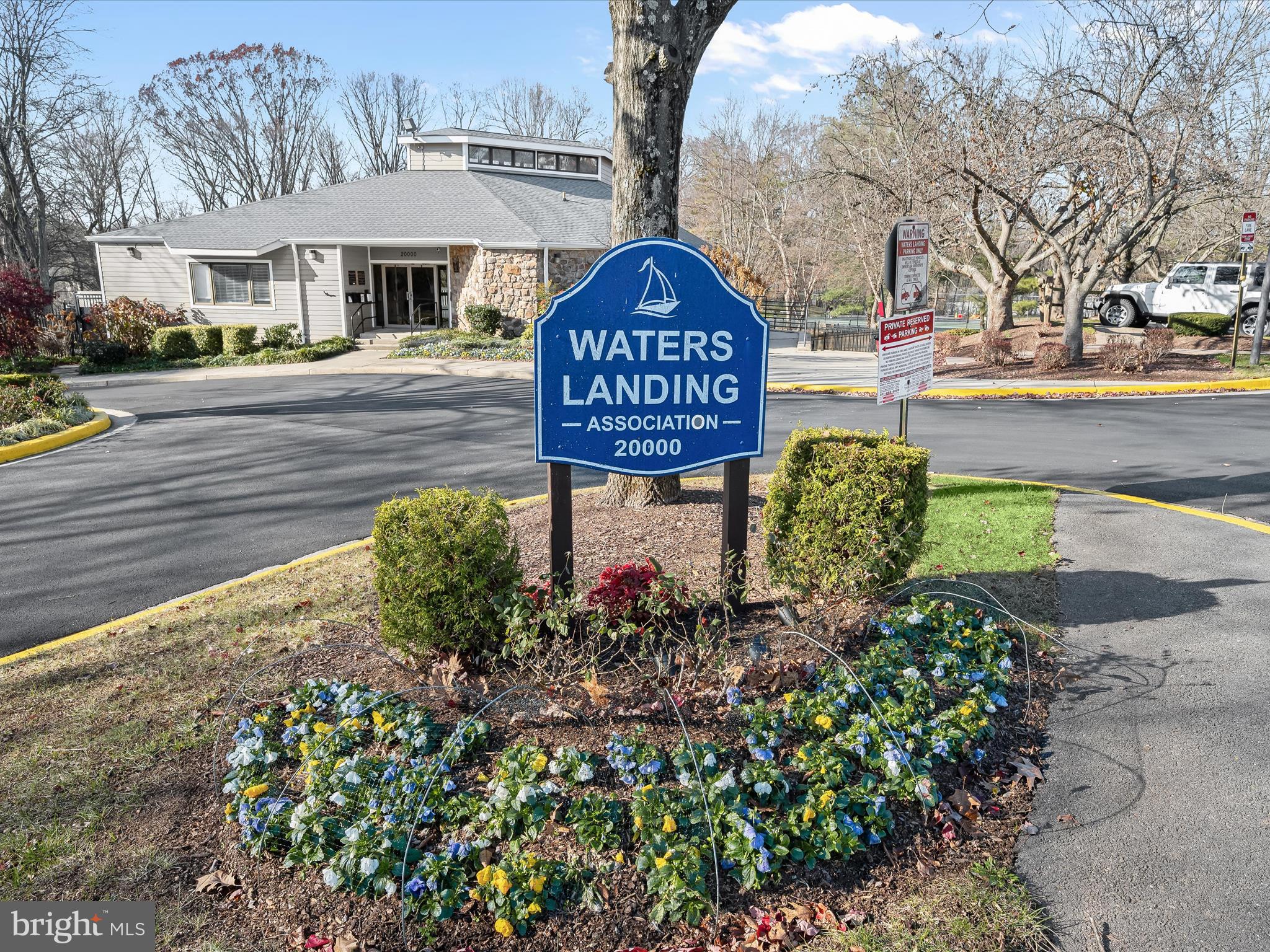 LAKEVIEW - Residential