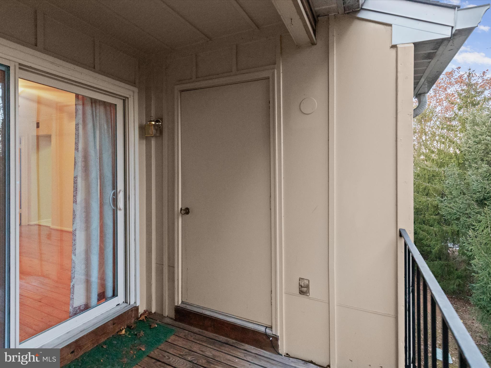 LAKEVIEW - Residential