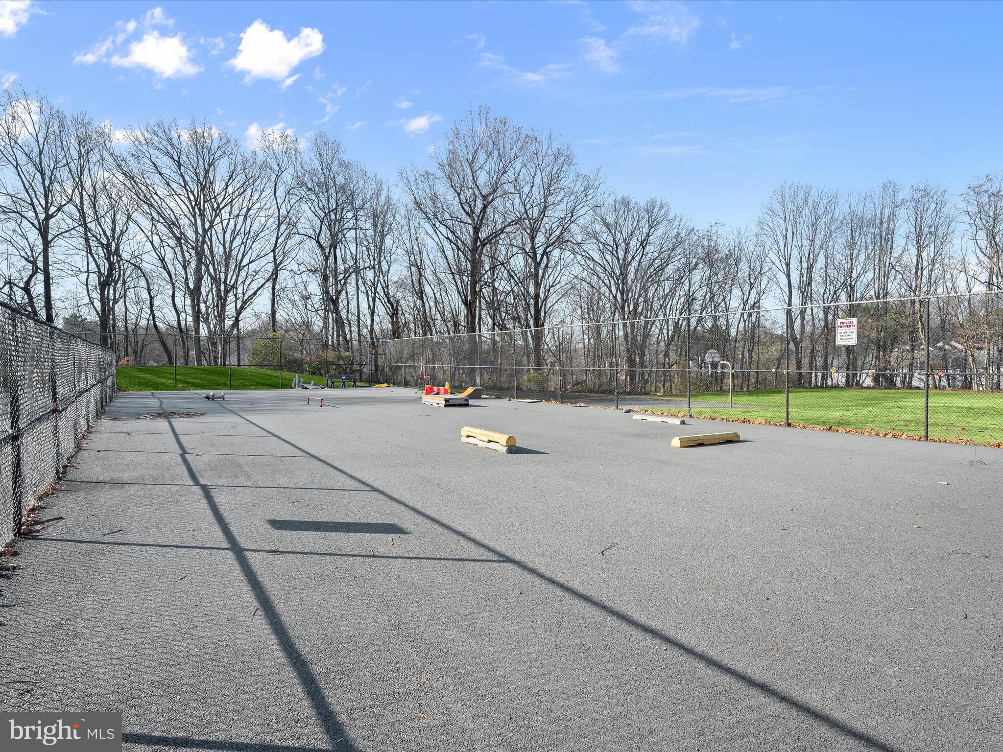 LAKEVIEW - Residential