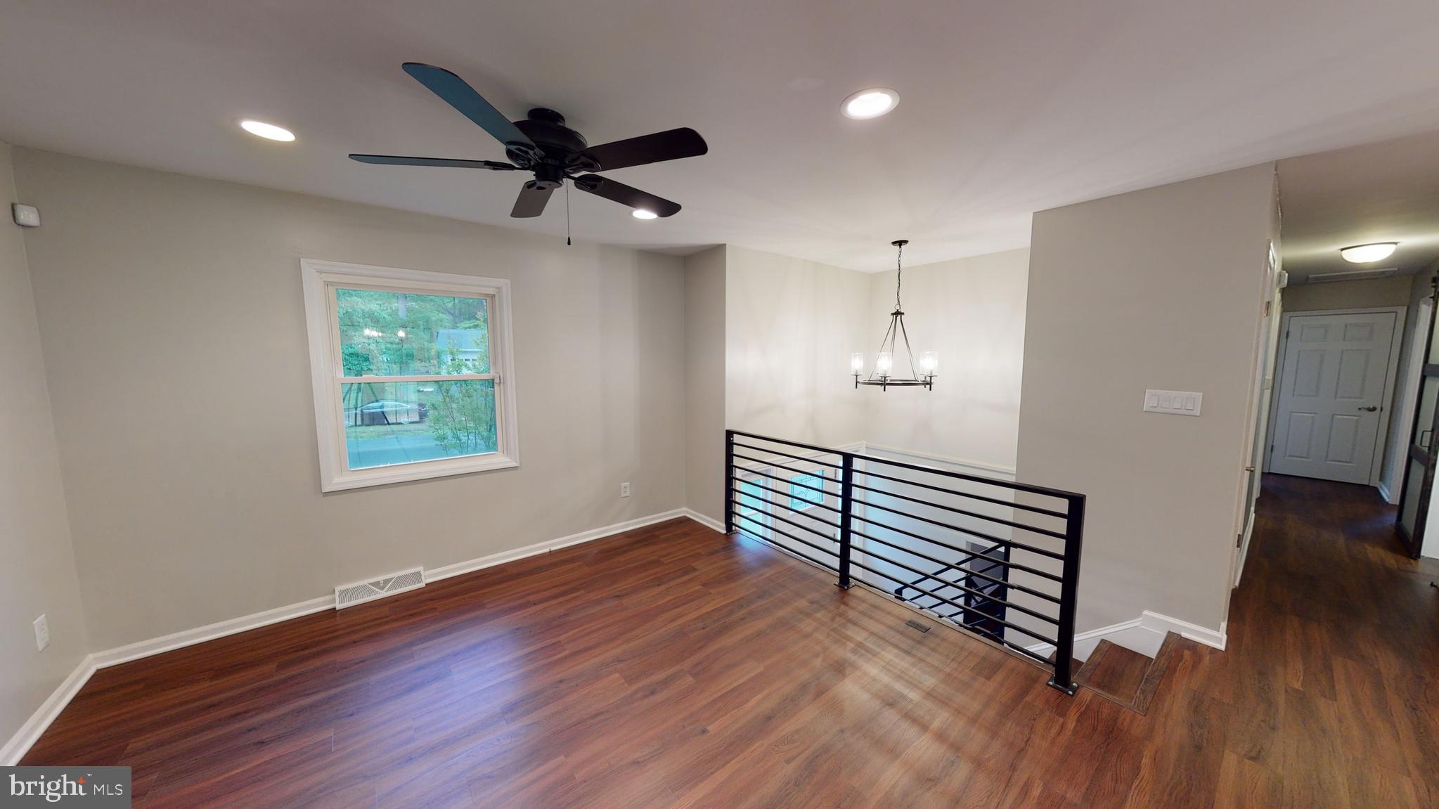 TOWN CREEK - Residential