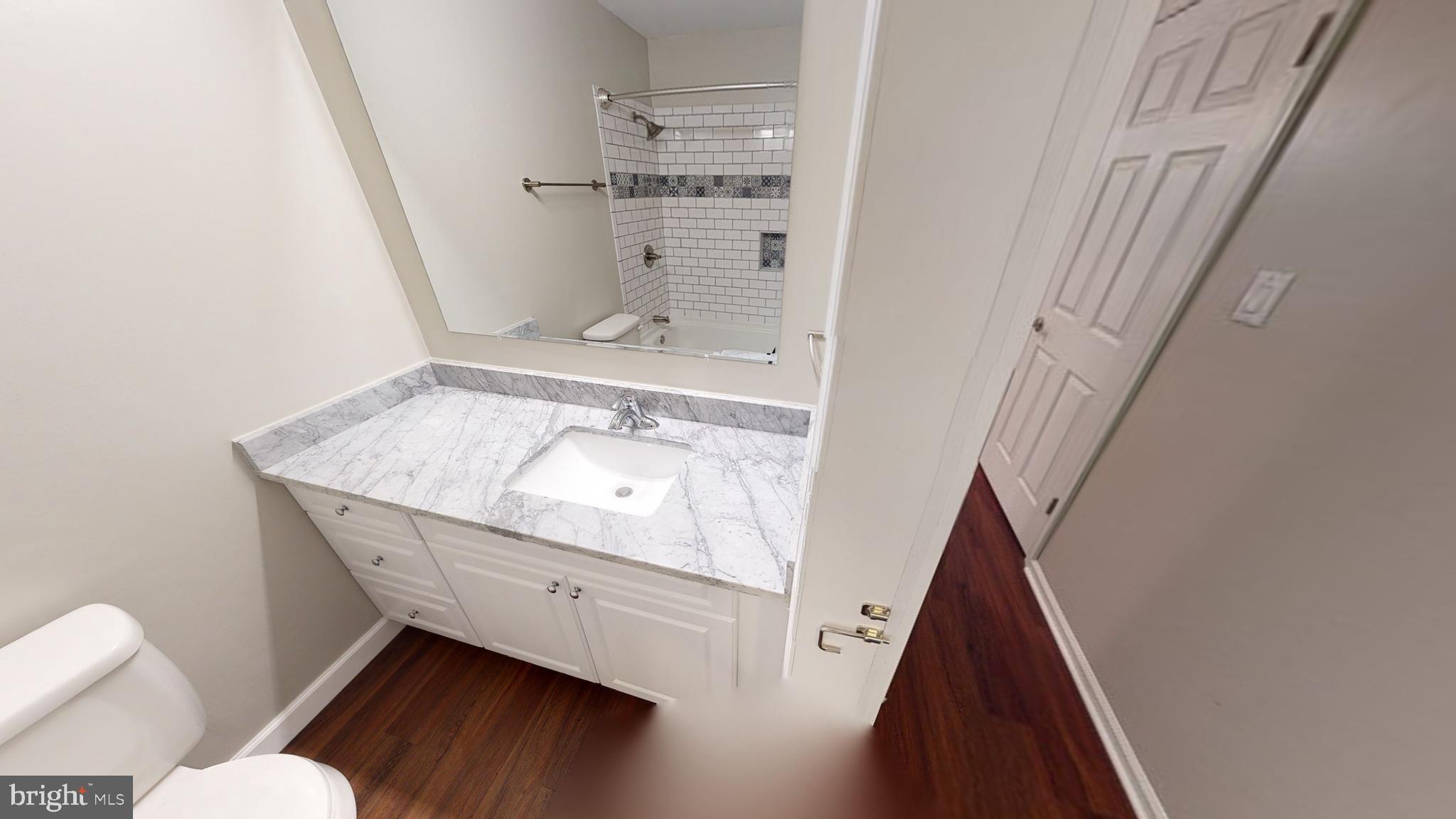 TOWN CREEK - Residential