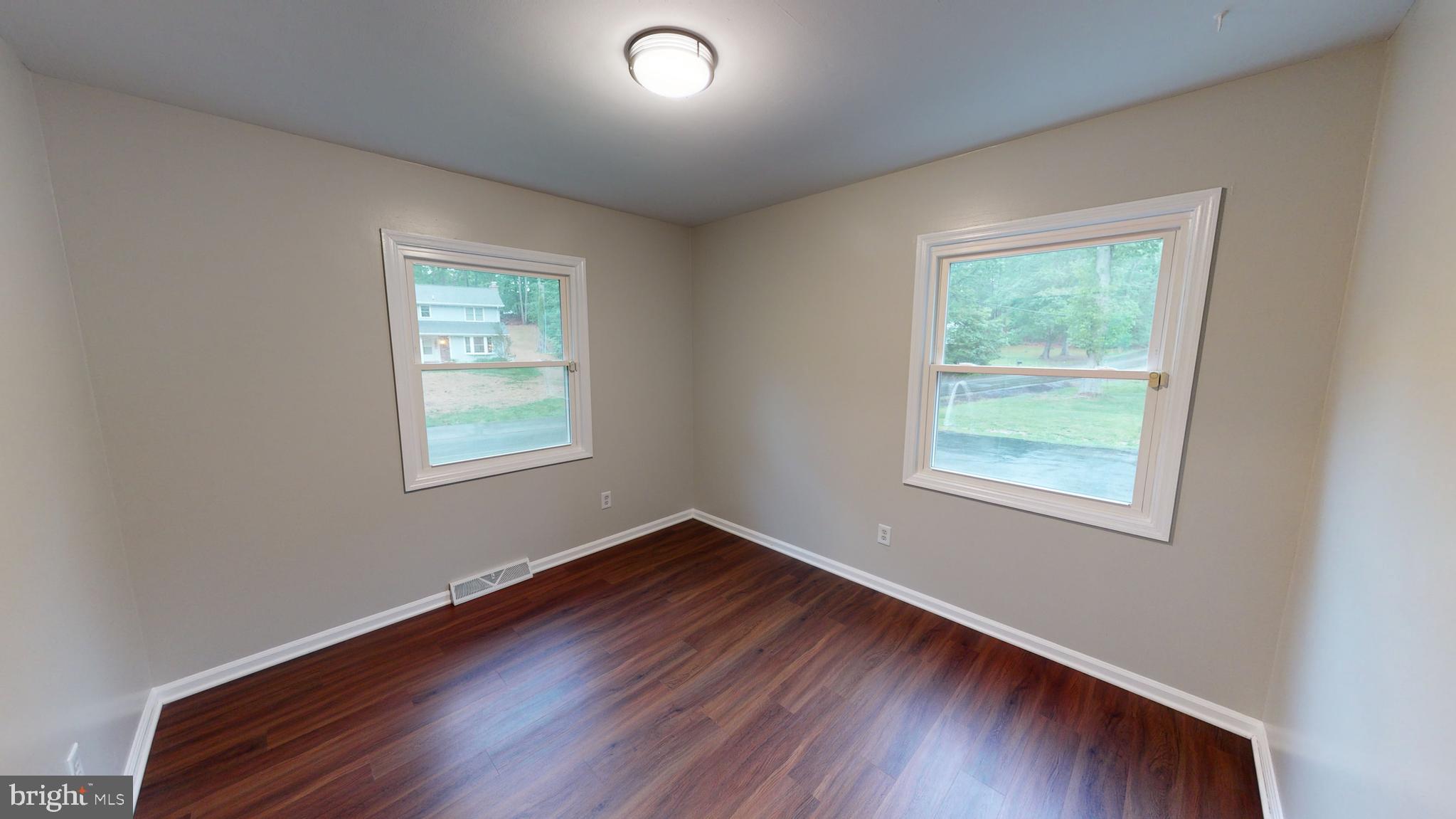 TOWN CREEK - Residential