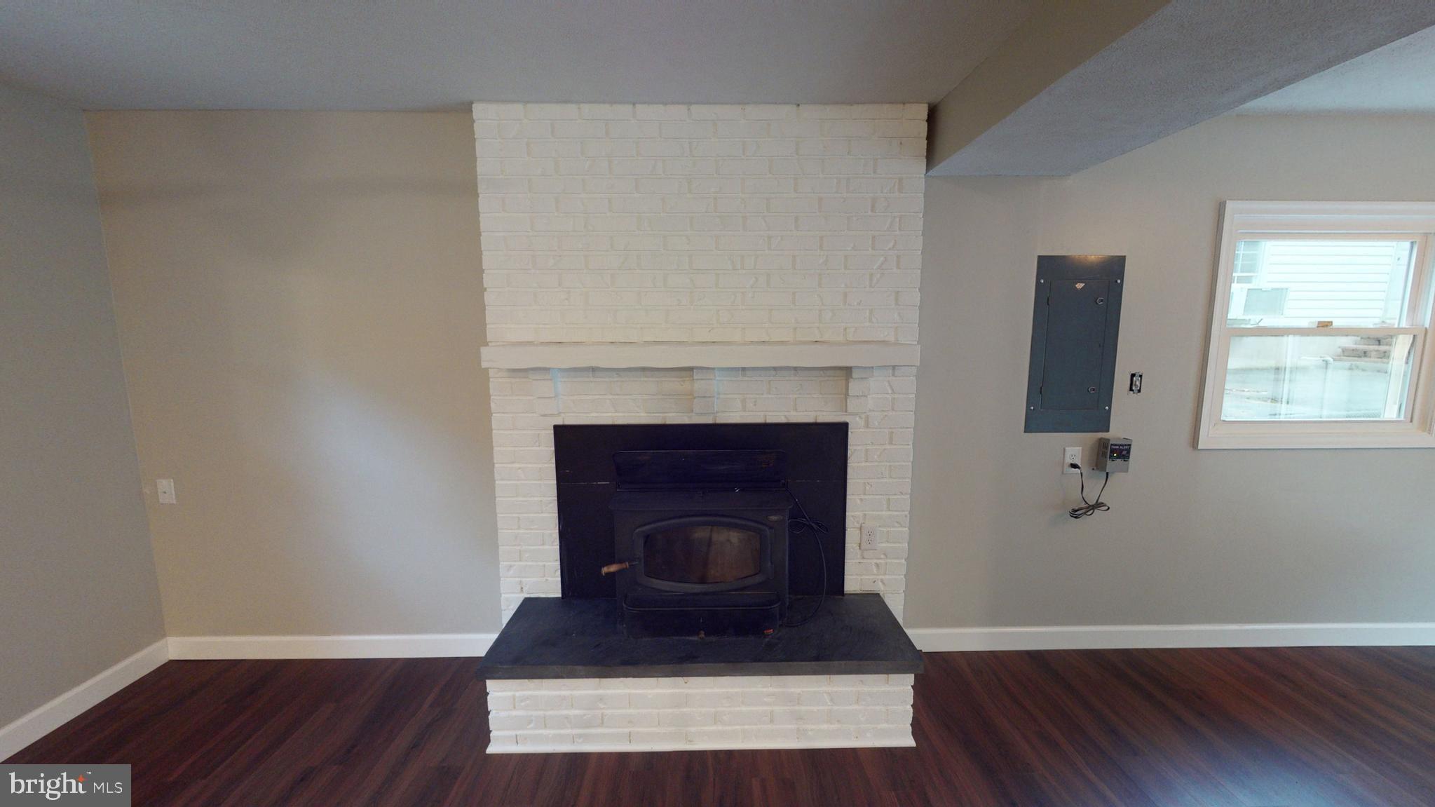 TOWN CREEK - Residential