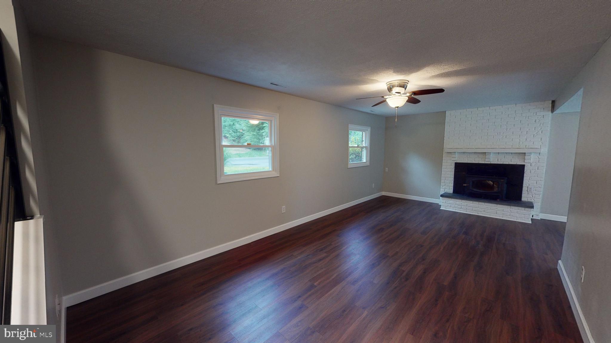 TOWN CREEK - Residential