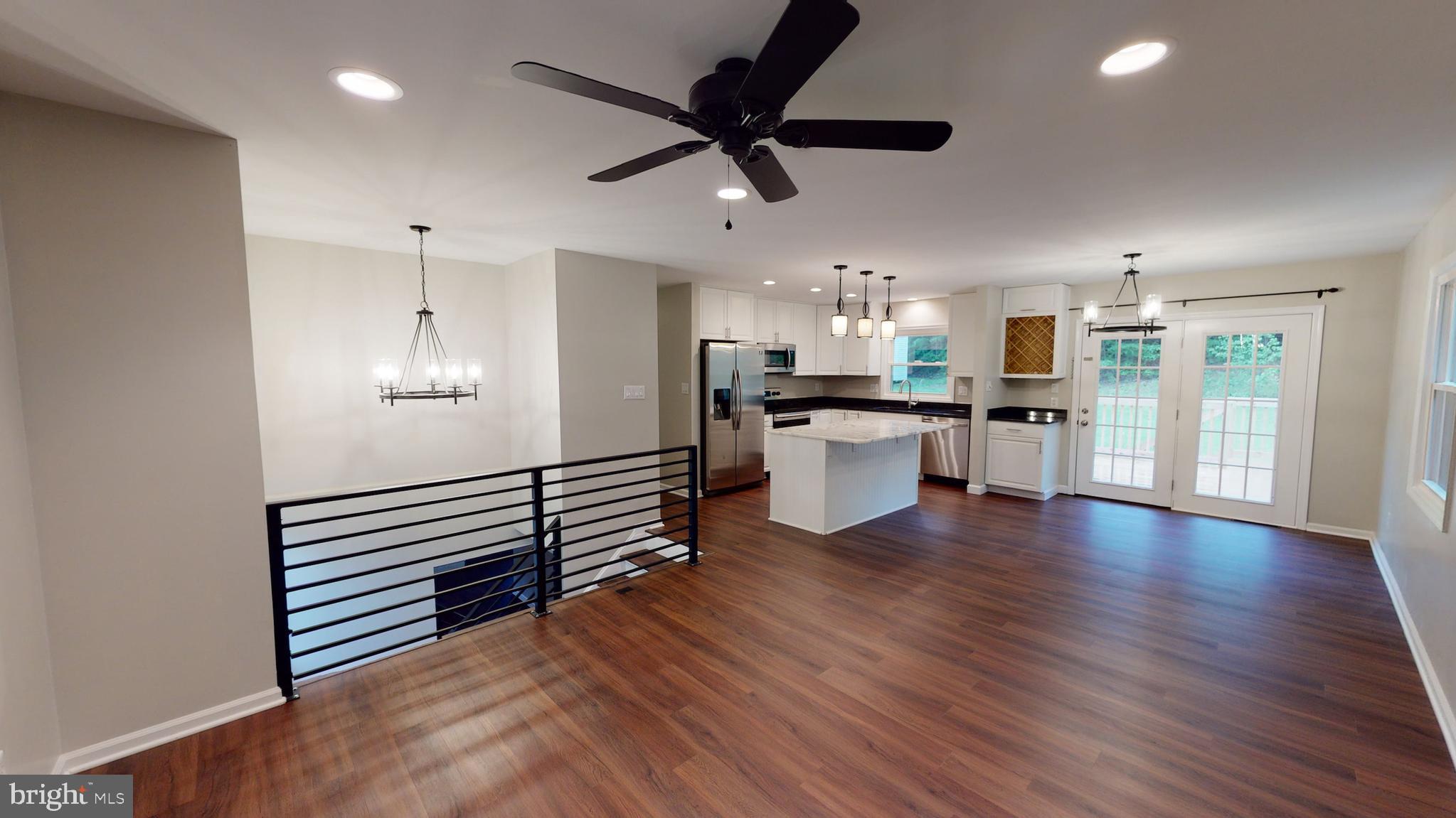 TOWN CREEK - Residential