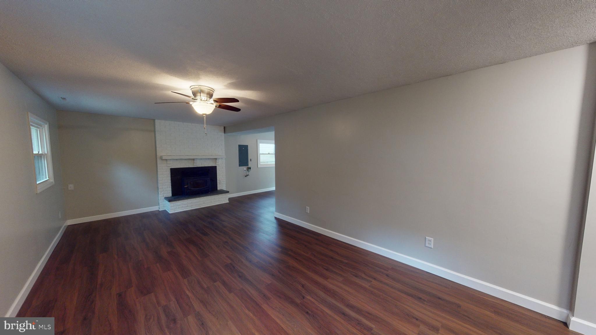 TOWN CREEK - Residential