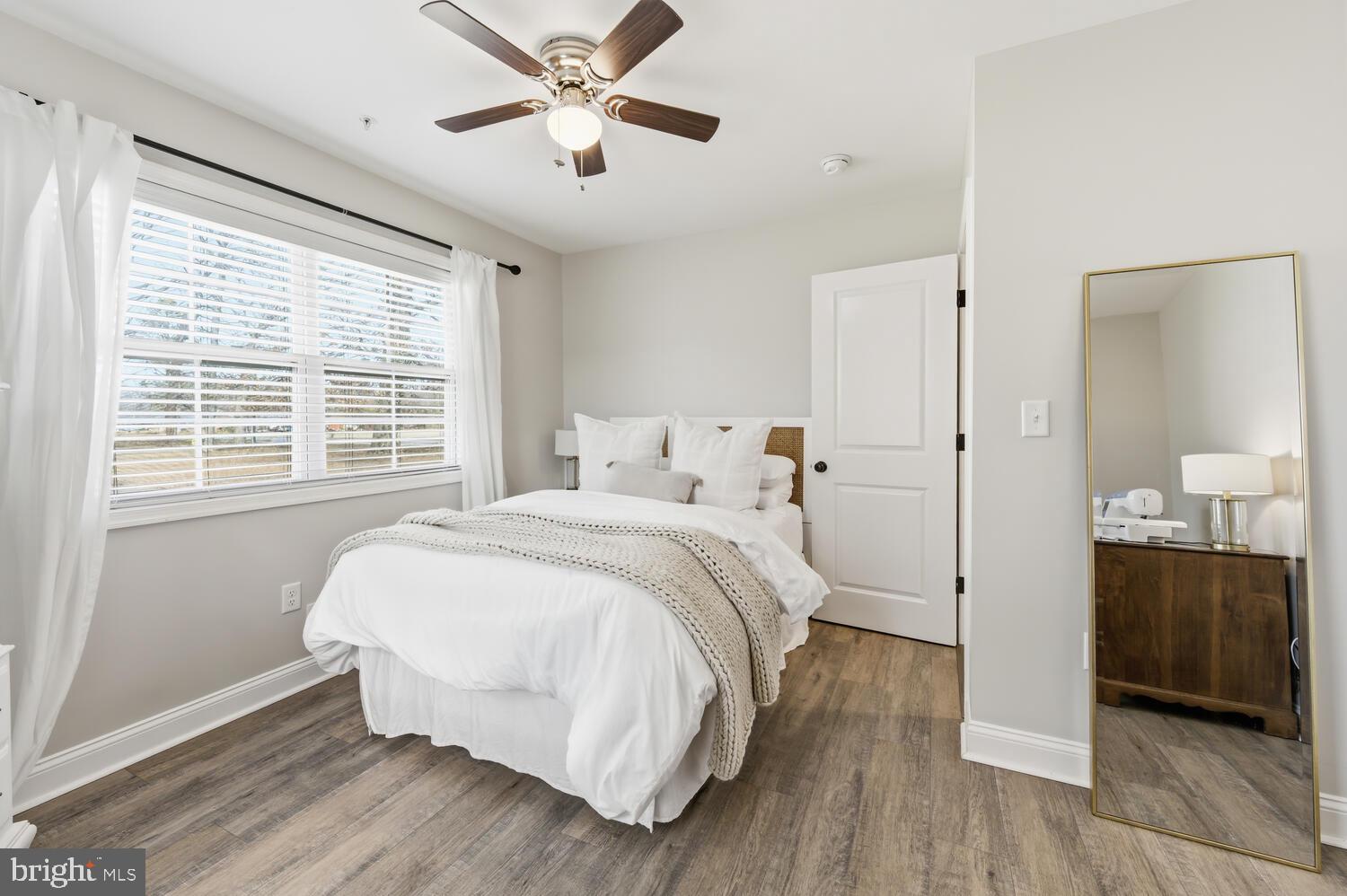 WHITE HOUSE ACRES - Residential