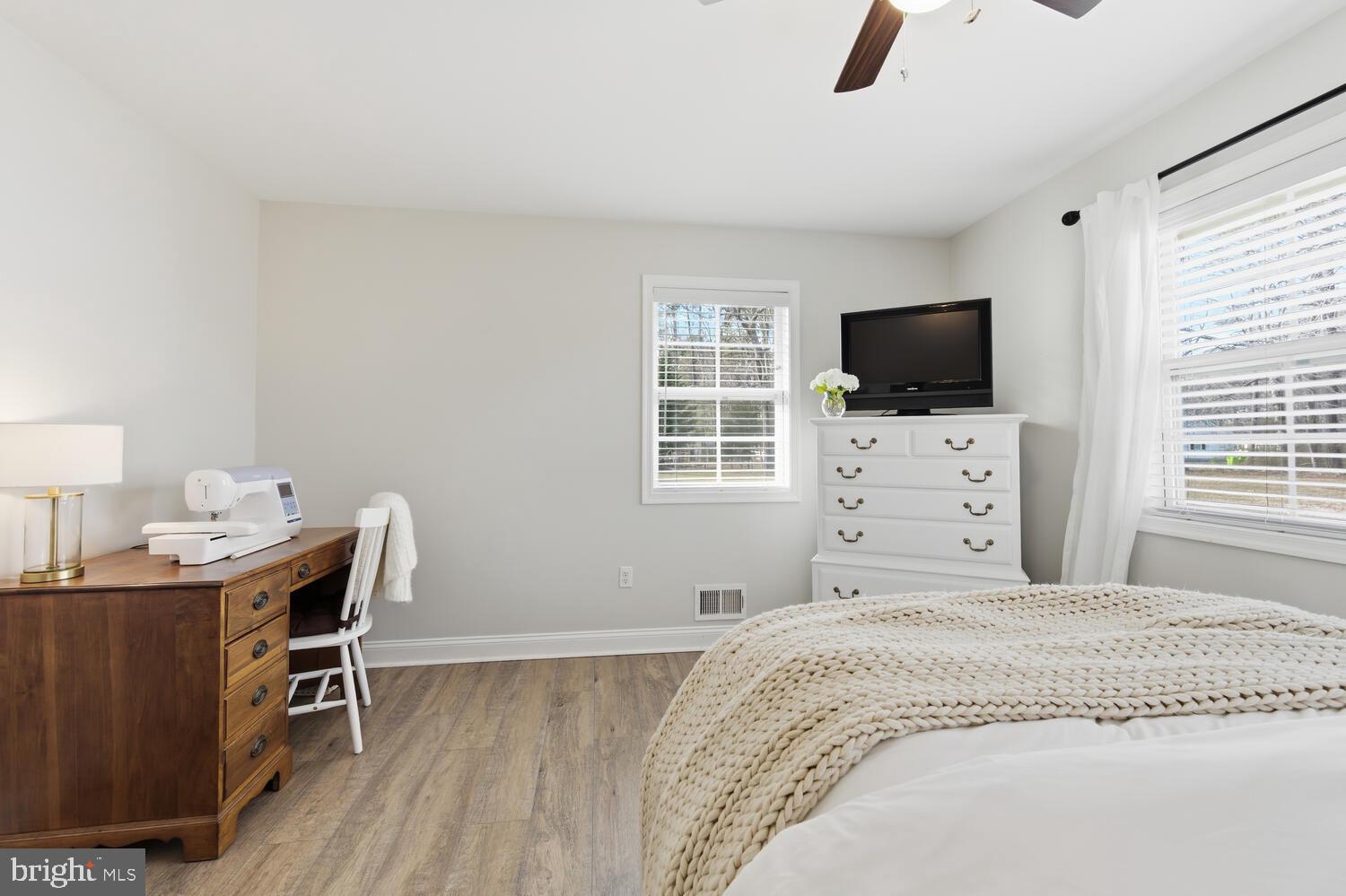 WHITE HOUSE ACRES - Residential