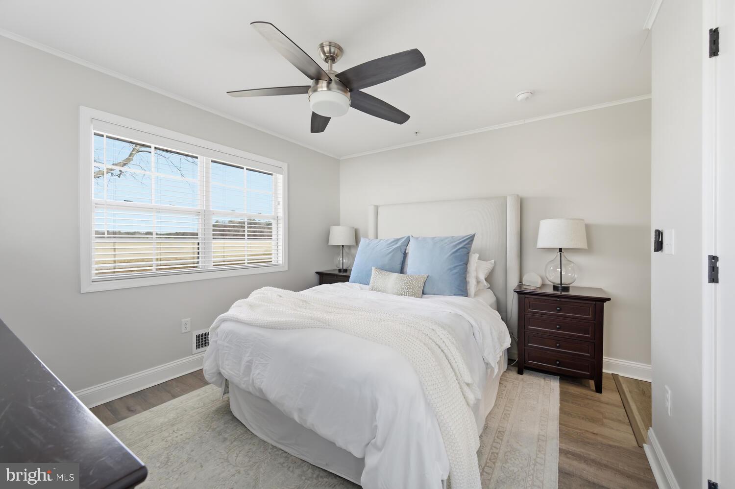 WHITE HOUSE ACRES - Residential