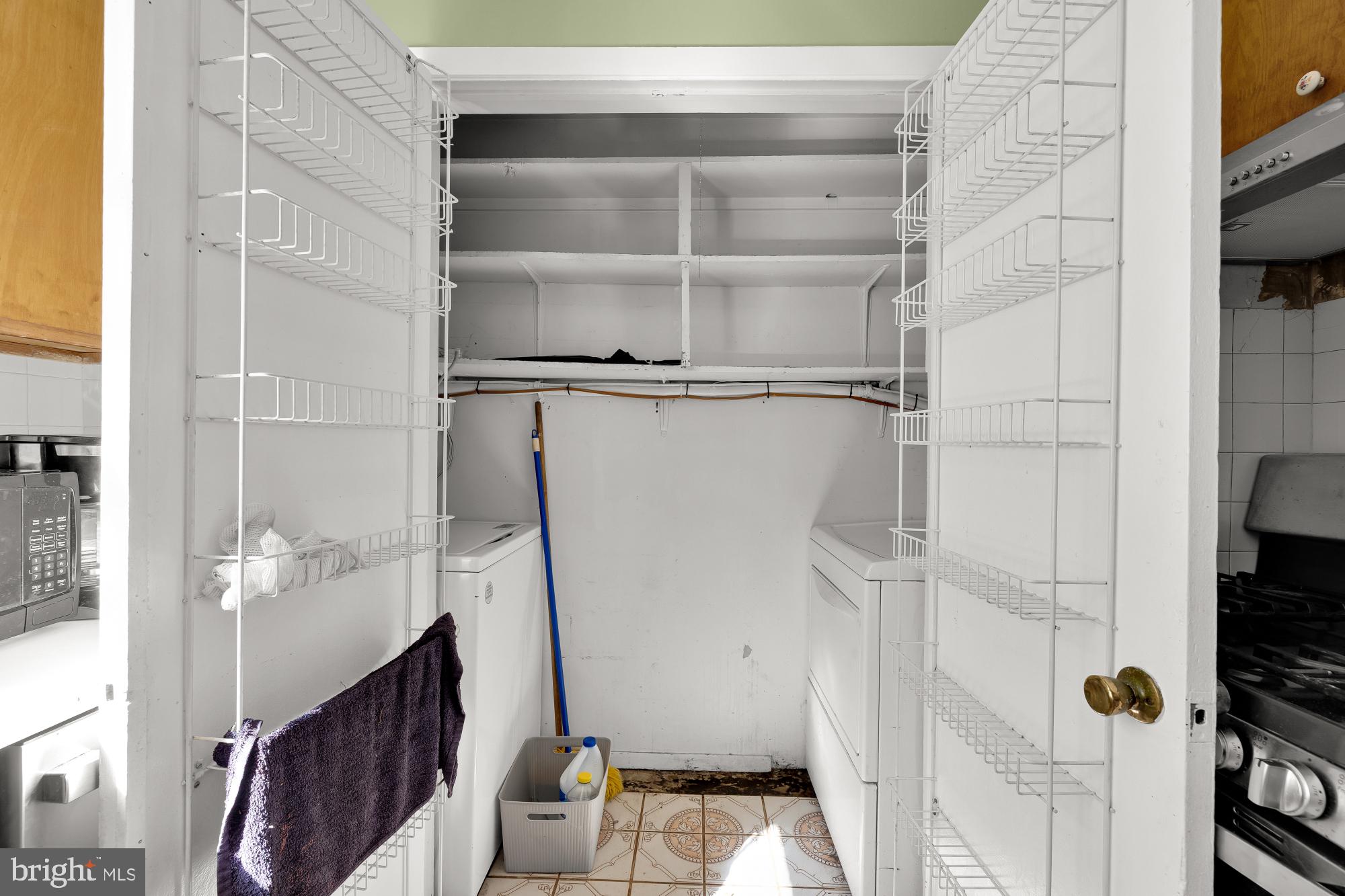 ROCK CREEK PALISADES - Residential