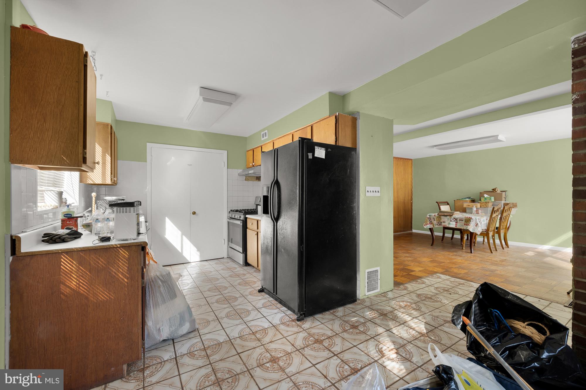 ROCK CREEK PALISADES - Residential