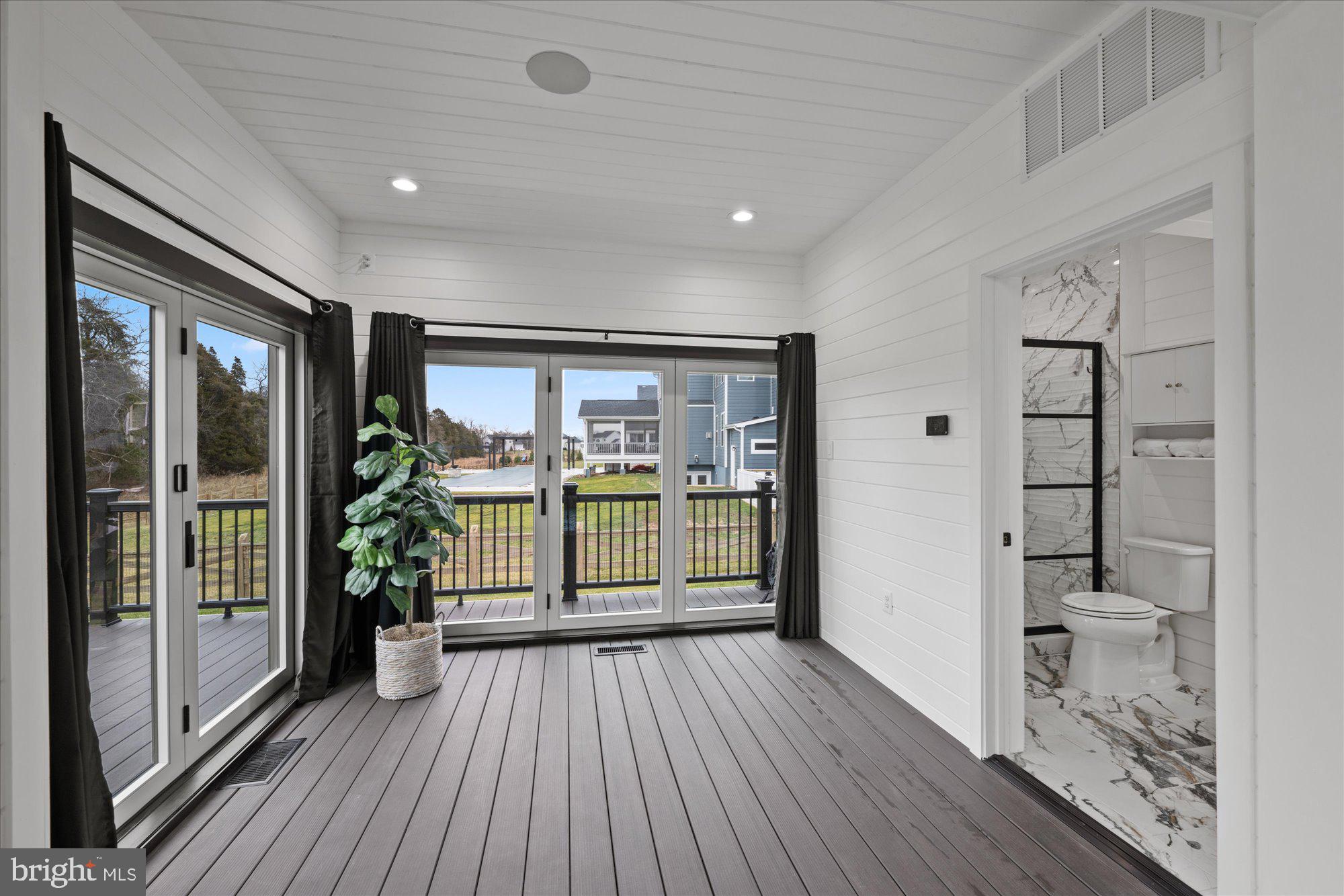 HARTLAND - Residential