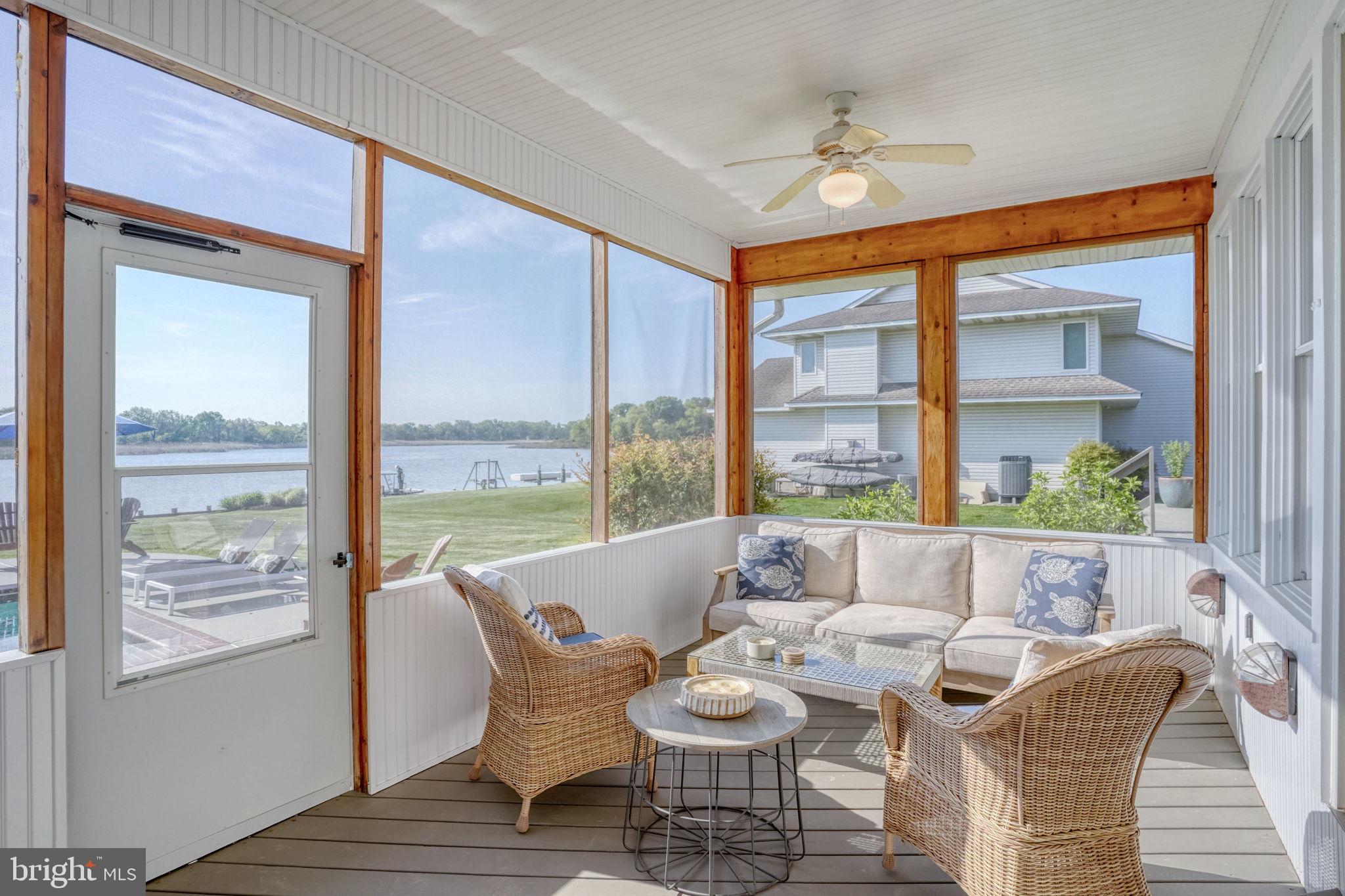 QUEEN ANNE COLONY - Residential