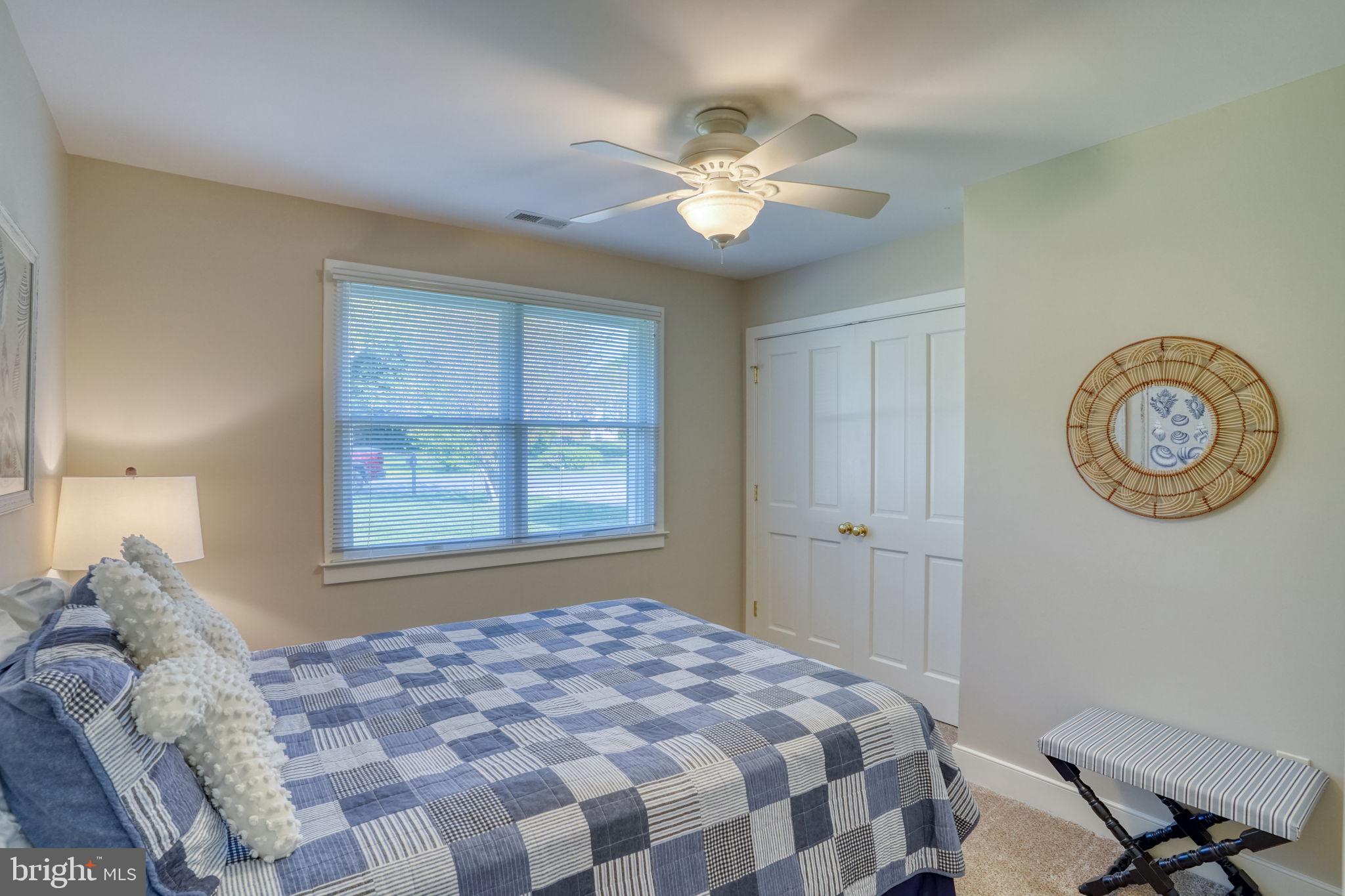 QUEEN ANNE COLONY - Residential