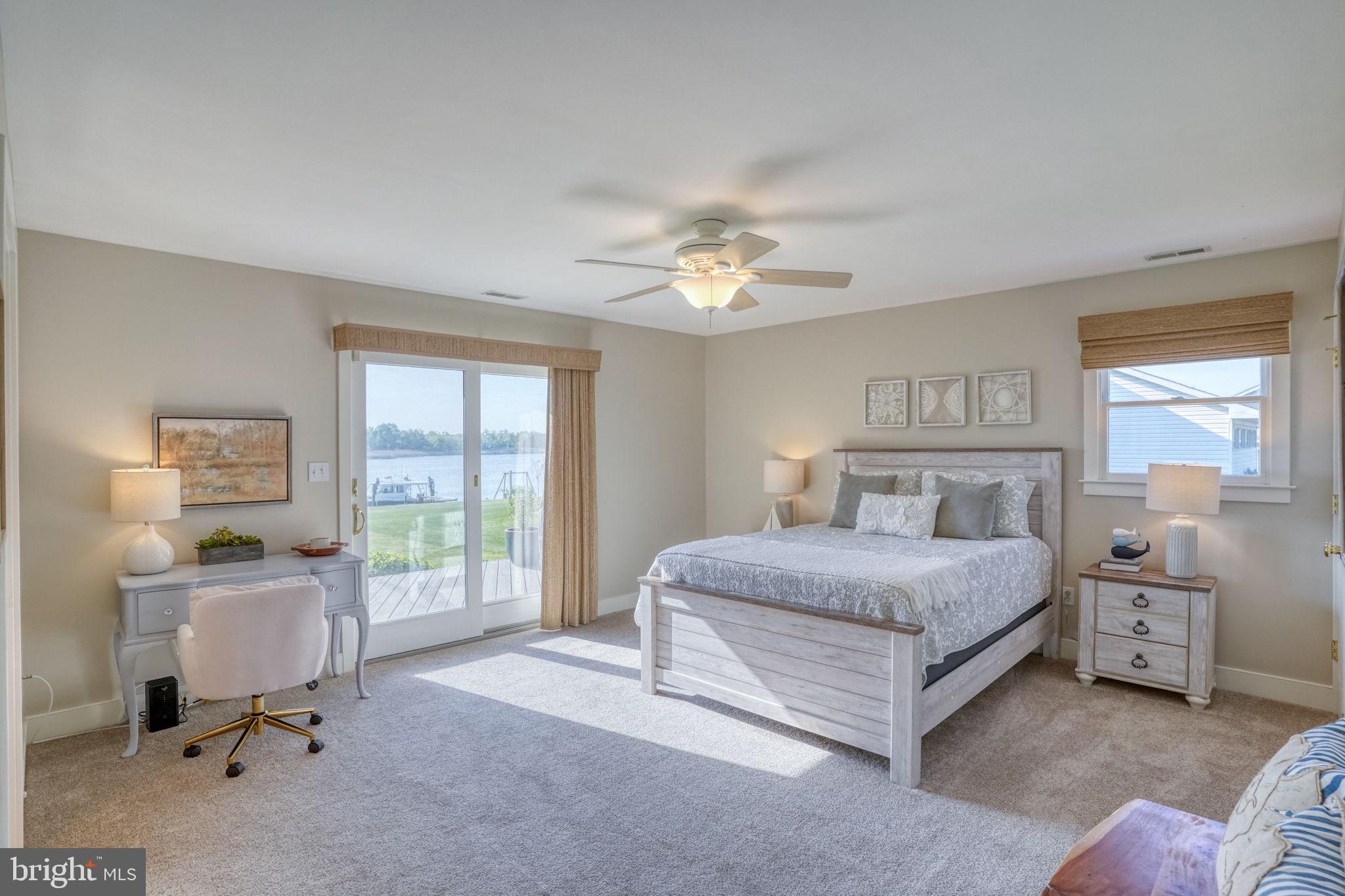 QUEEN ANNE COLONY - Residential