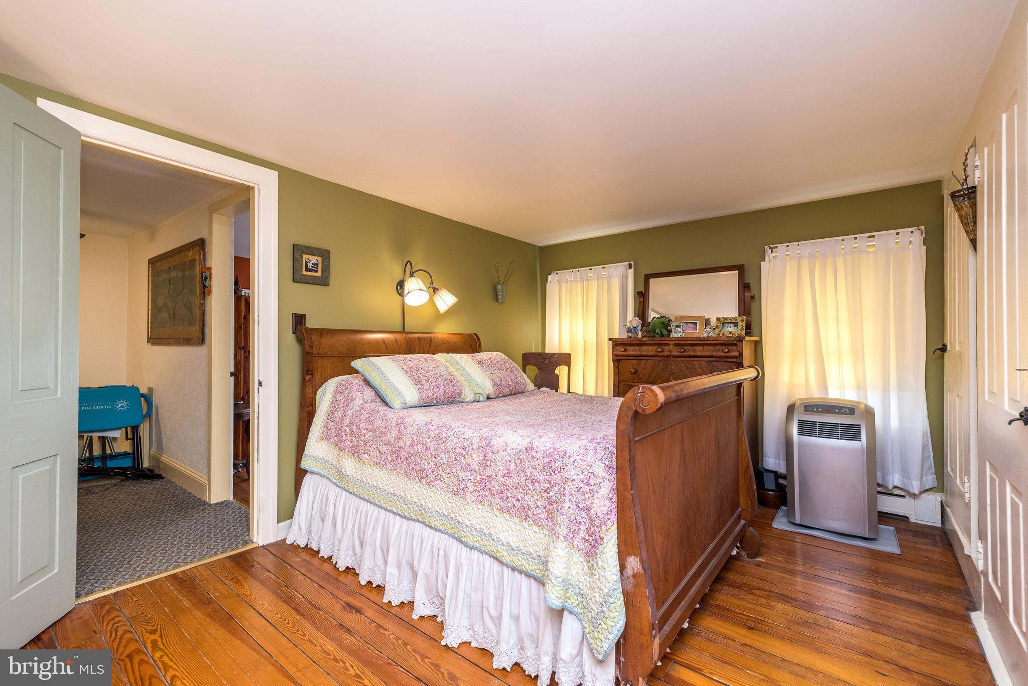 1664 CHESTNUT RIDGE ROAD